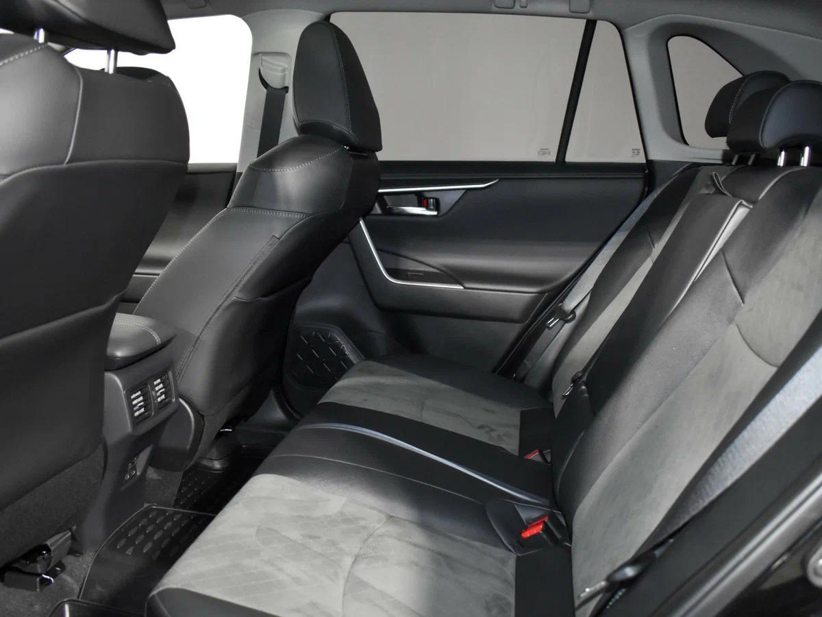 Toyota RAV4 2025, черный