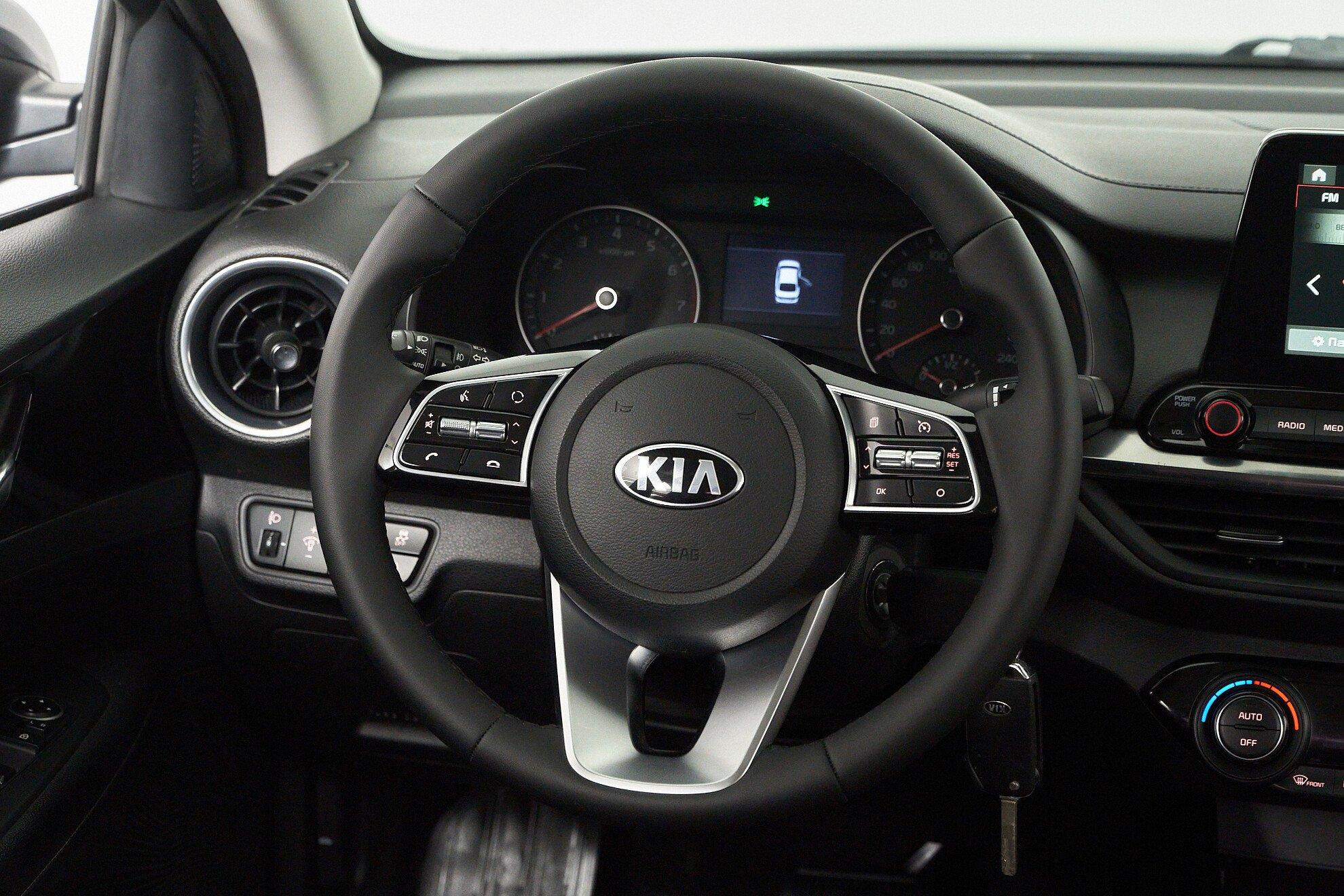 Kia Cerato 2020, черный