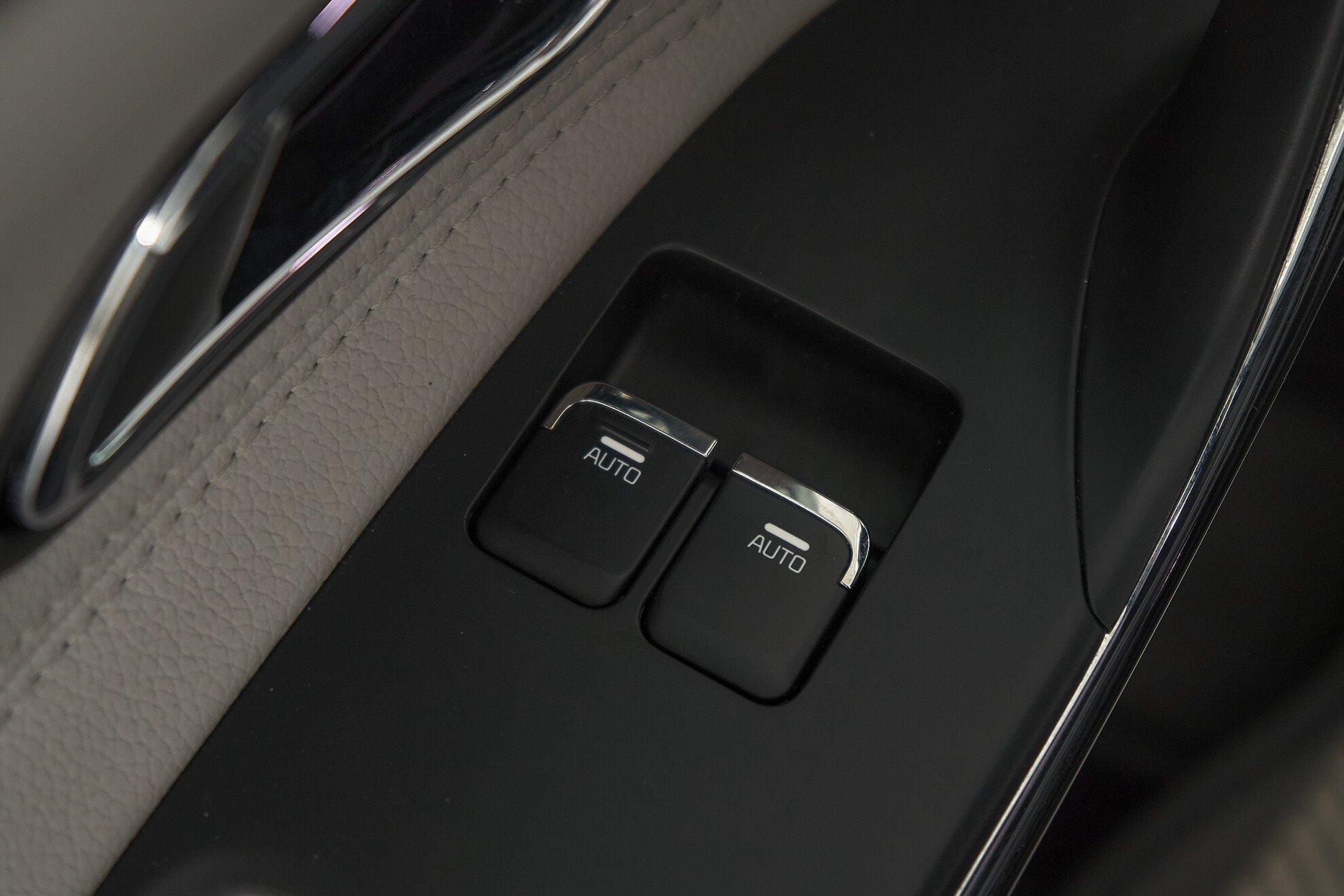 Kia Ceed 2015, белый