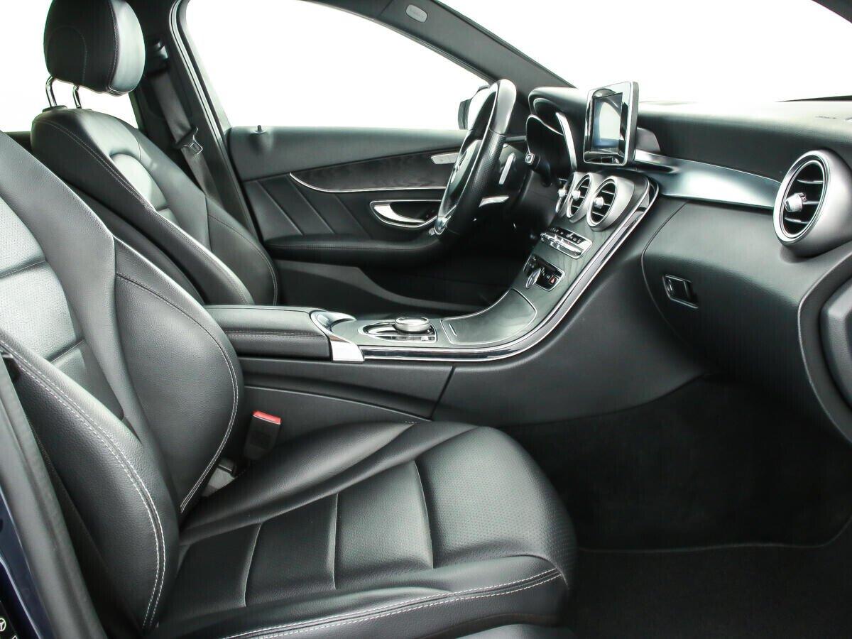 Mercedes-Benz C-Класс 2018, синий