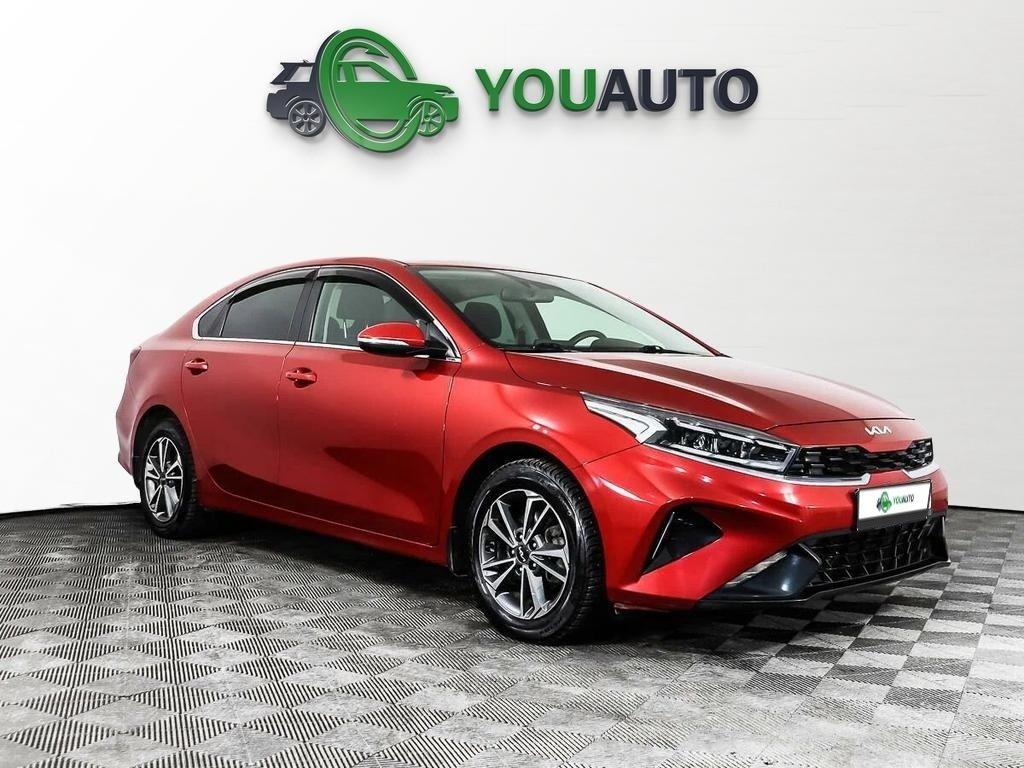 Kia Cerato 2021, красный