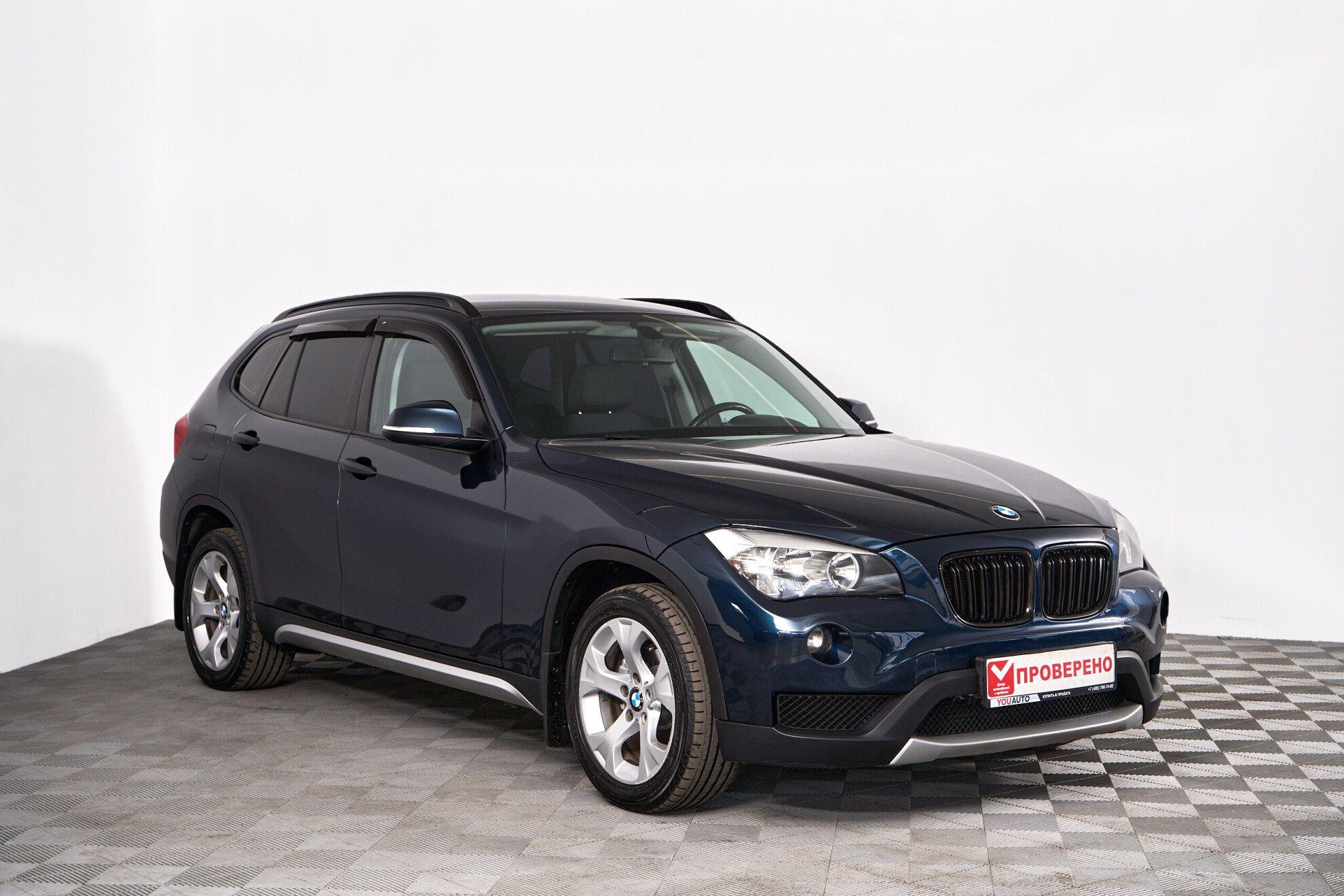 BMW X1 2015, синий