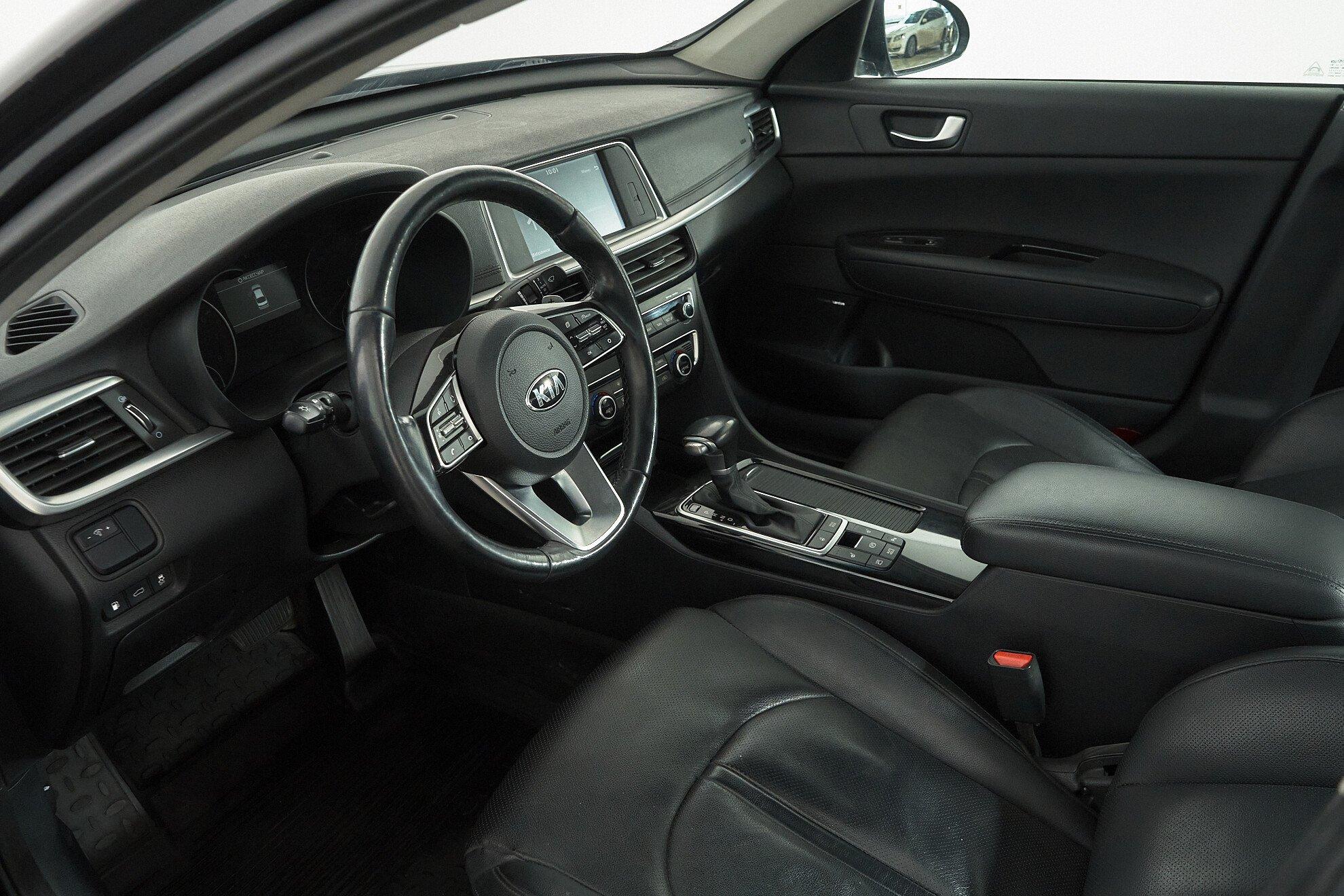 Kia Optima 2020, черный