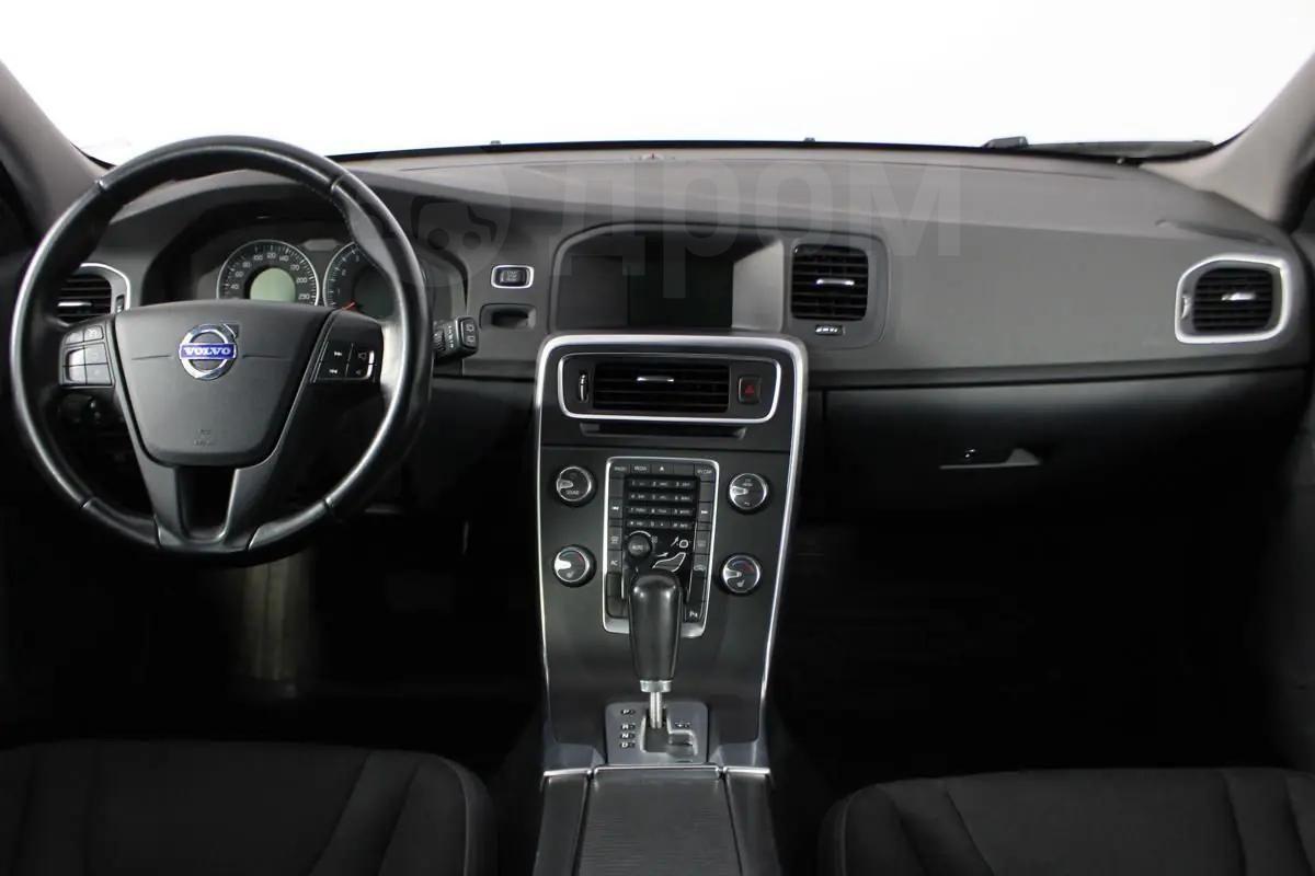 Volvo V60 2011, синий