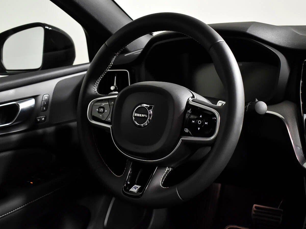 Volvo S60 2023, серый