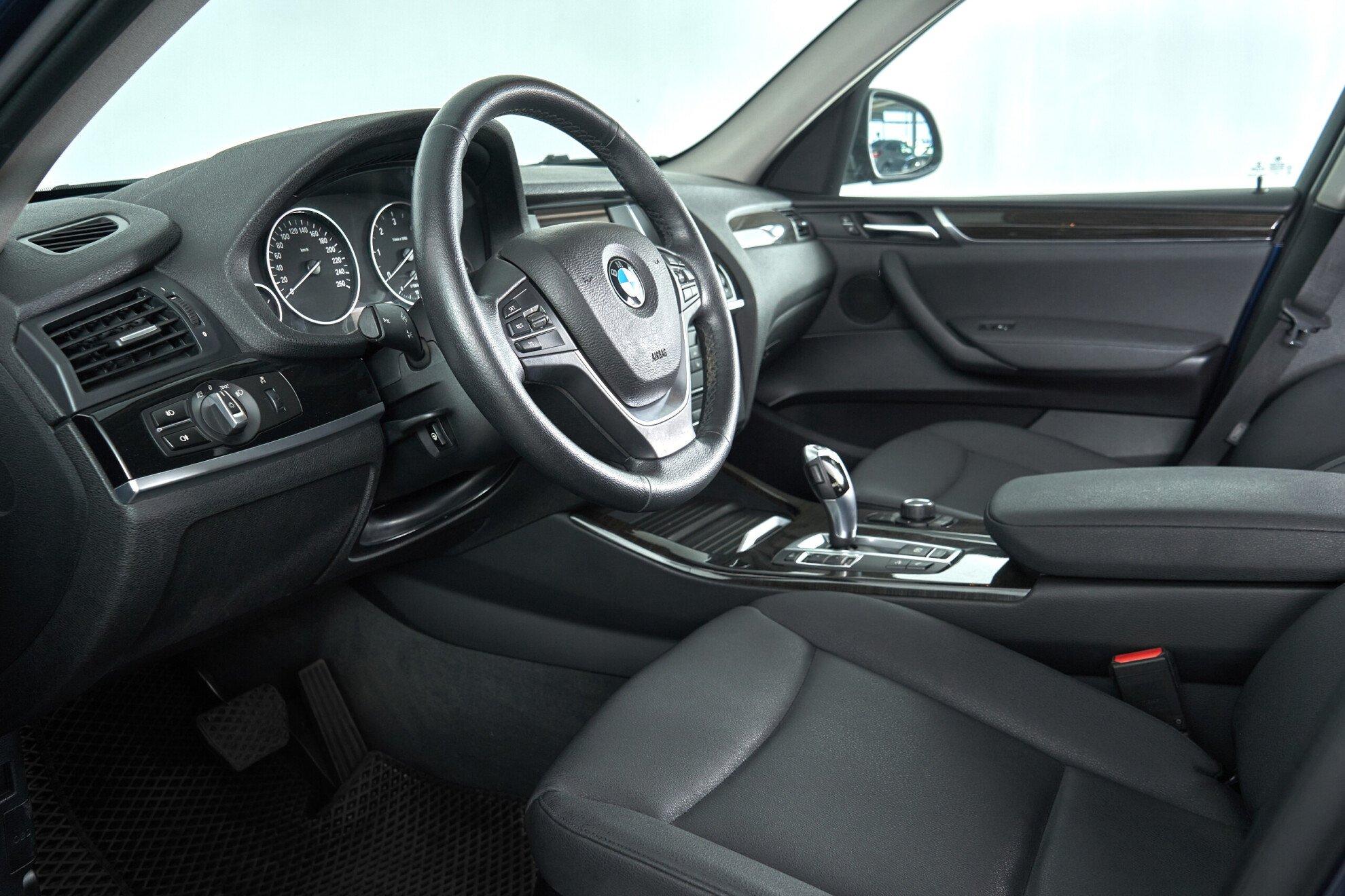 BMW X3 2016, синий
