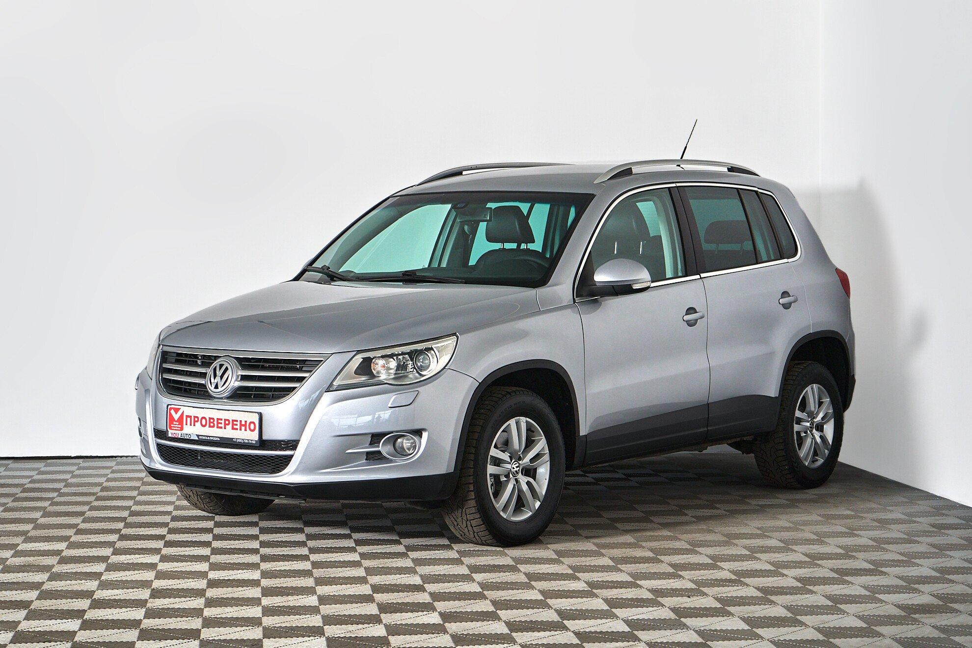Volkswagen Tiguan 2009, серебряный