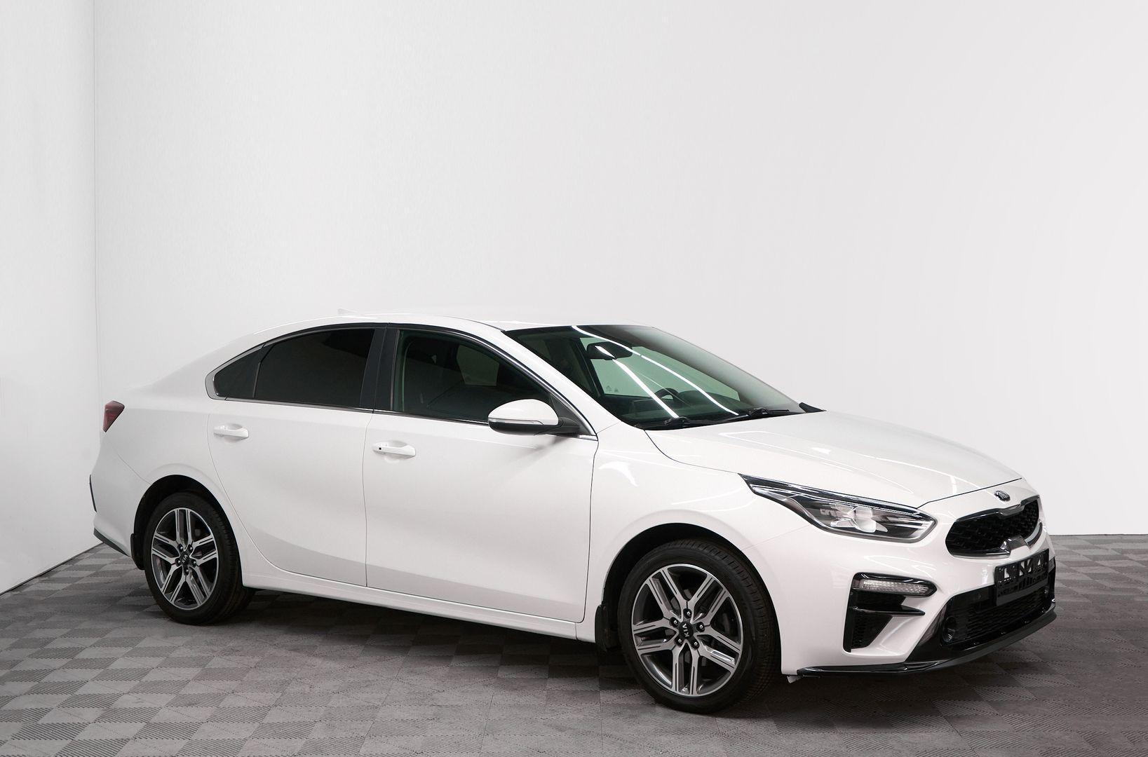 Kia Cerato 2018, белый