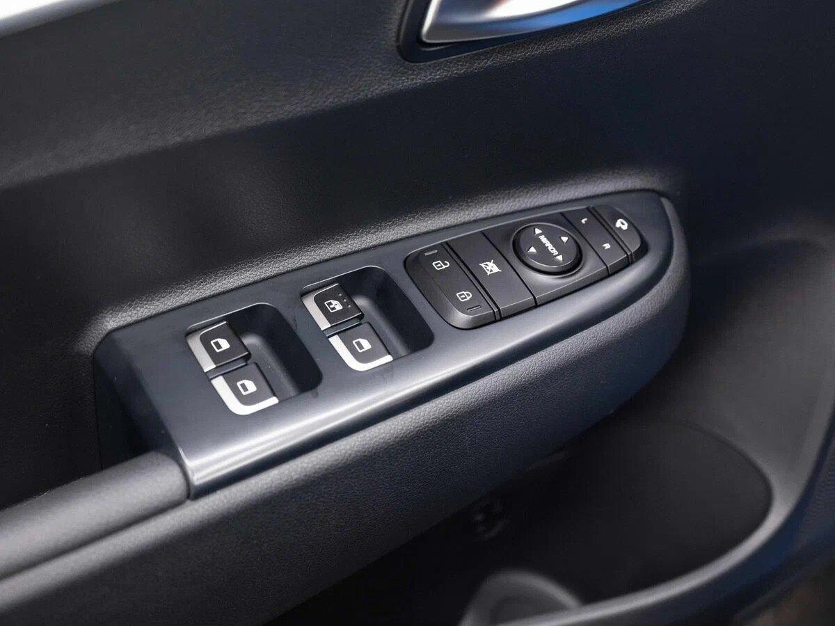 Kia Rio 2021, синий