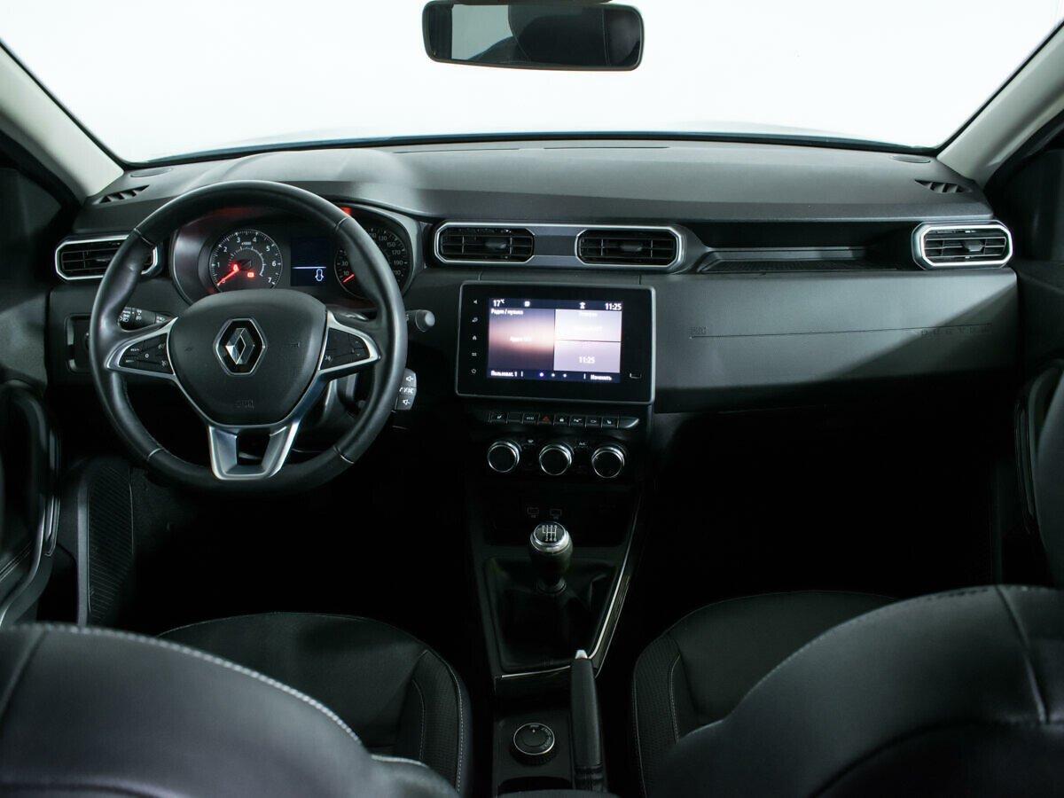 Renault Duster 2021, серебряный