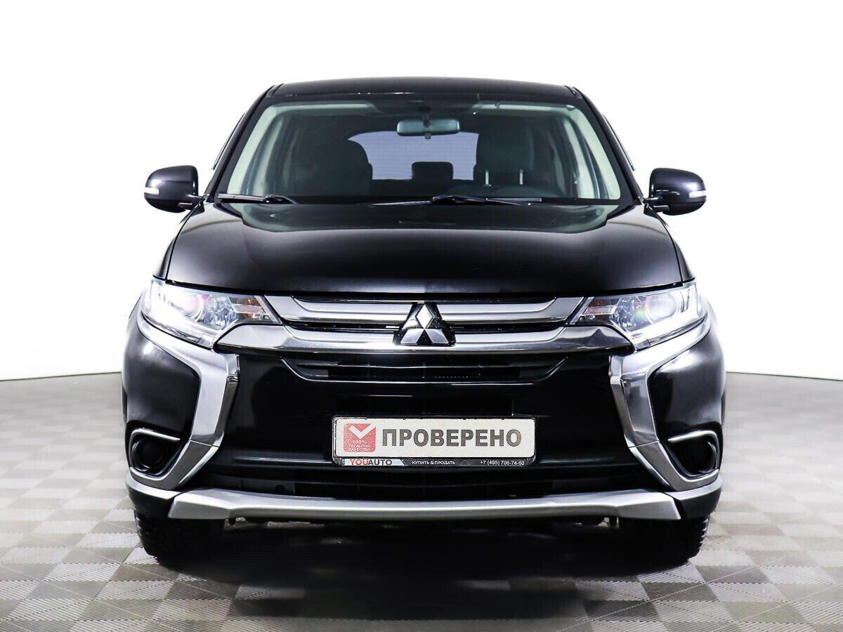 Mitsubishi Outlander 2018, черный