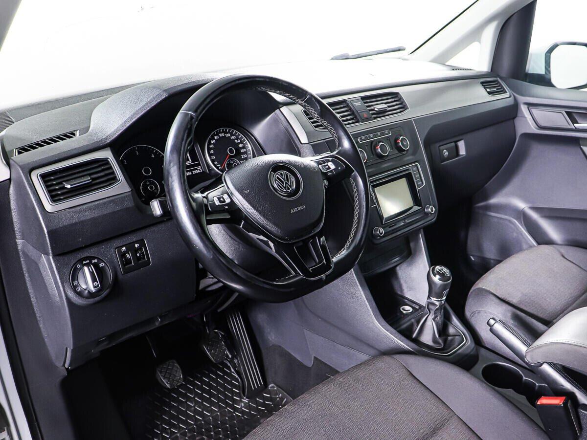 Volkswagen Caddy 2015, серебряный