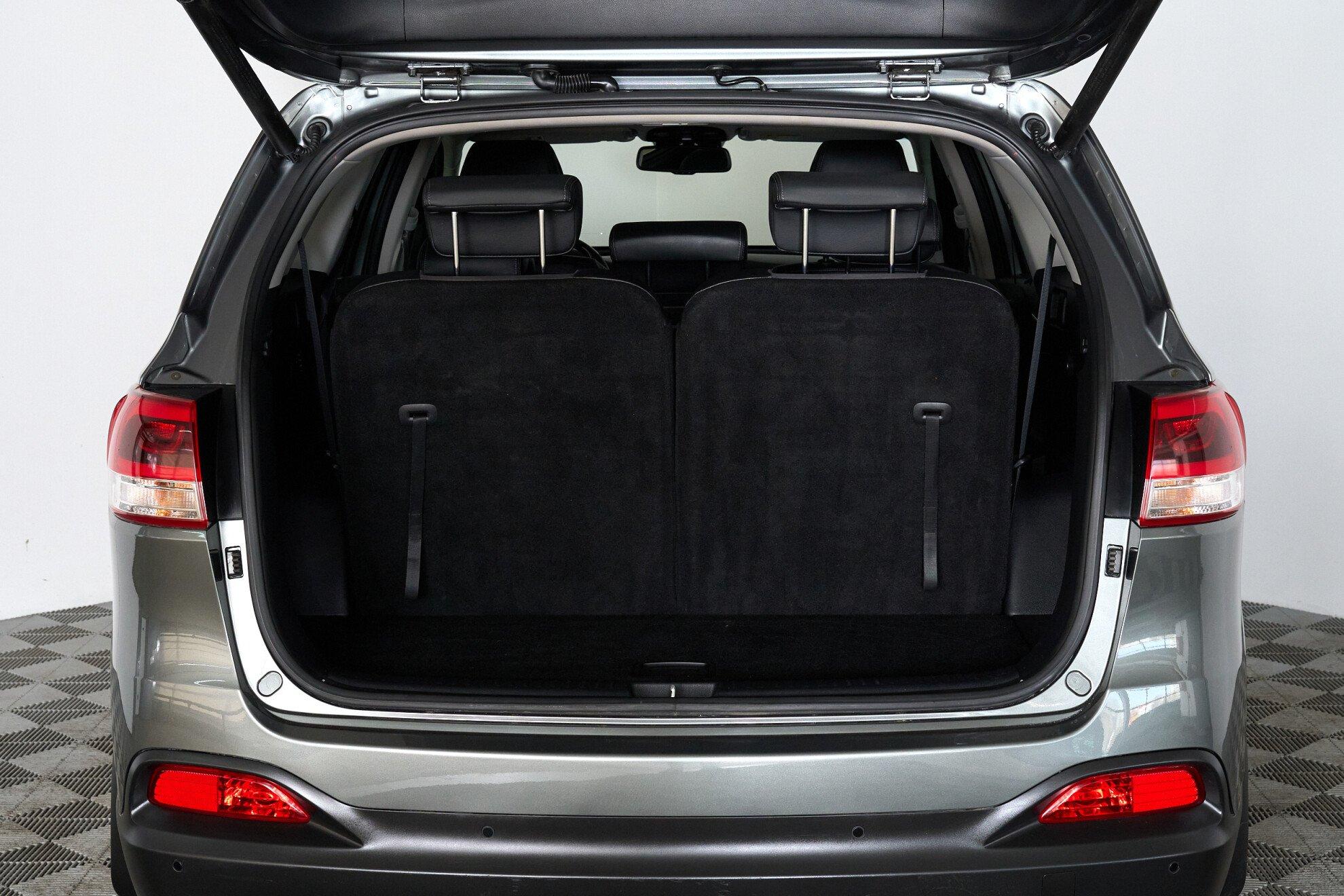 Kia Sorento 2015, серый