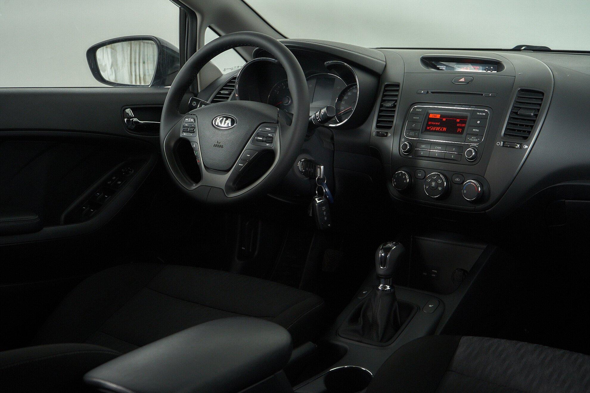 Kia Cerato 2015, черный
