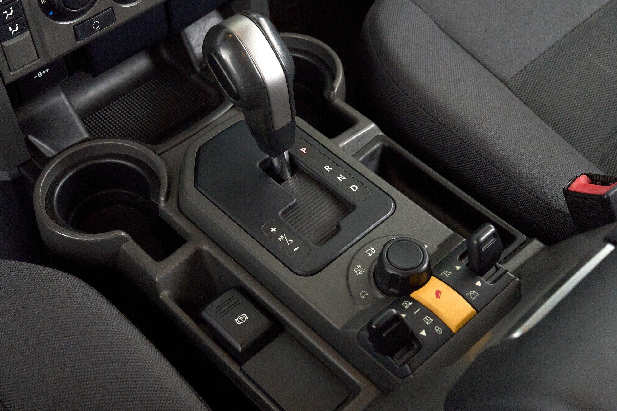 Land Rover Discovery 2006, черный
