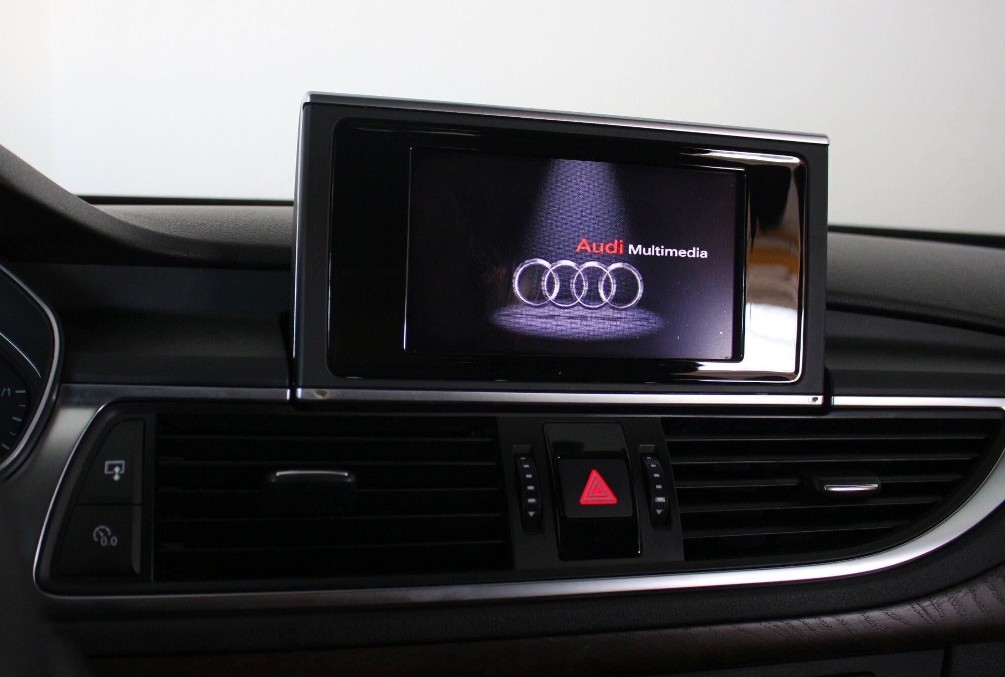 Audi A7 2012, черный