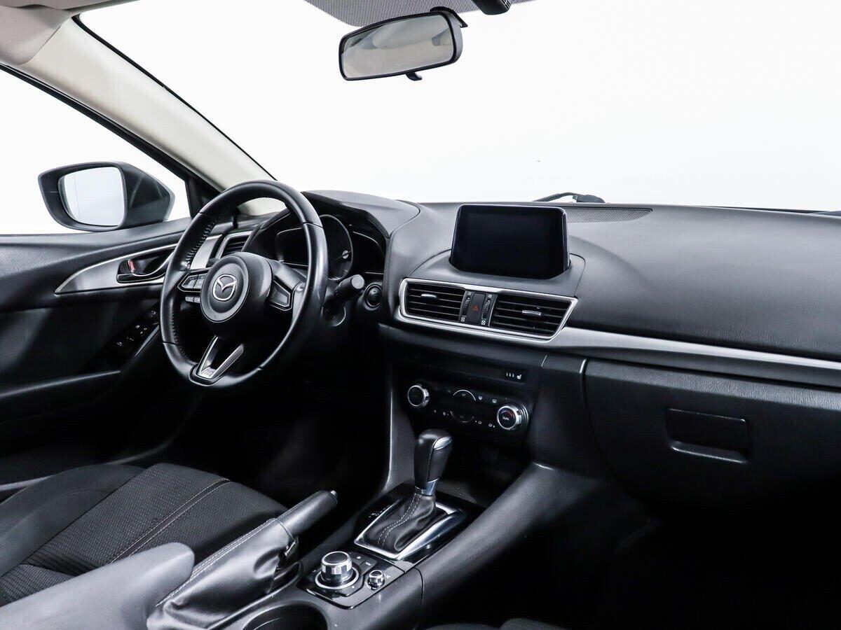 Mazda 3 2018, черный