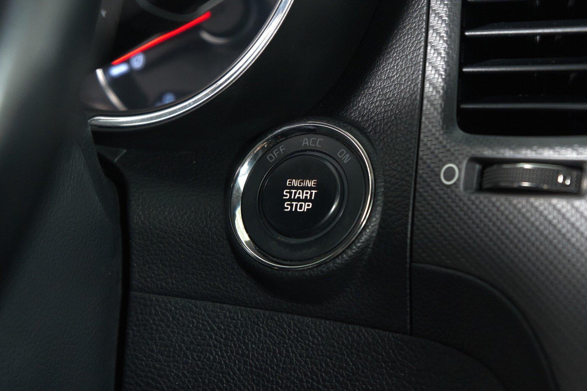 Kia Cerato 2017, серый