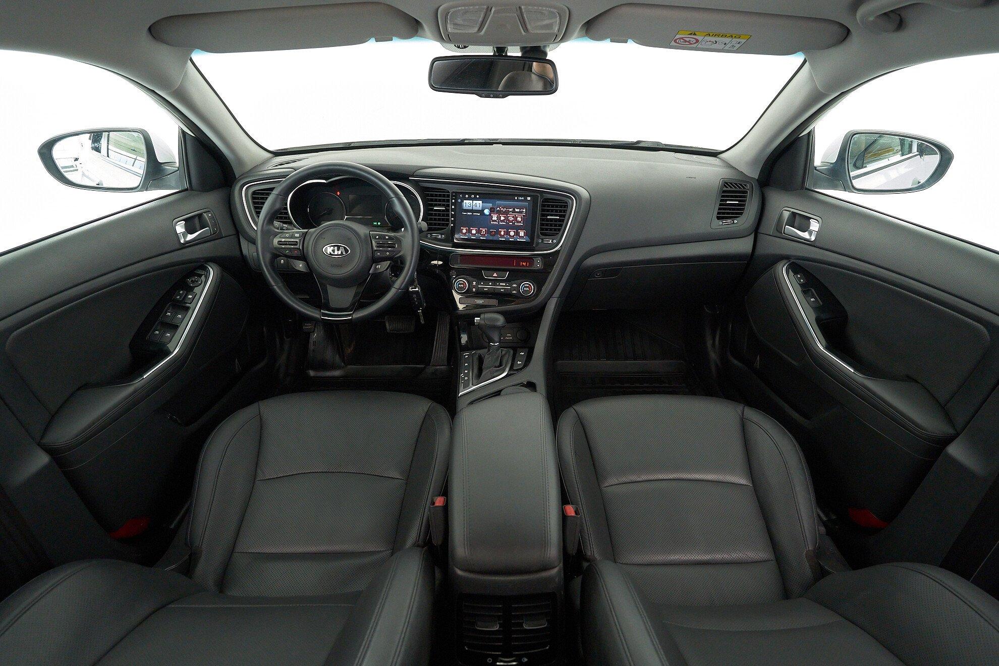 Kia Optima 2015, белый