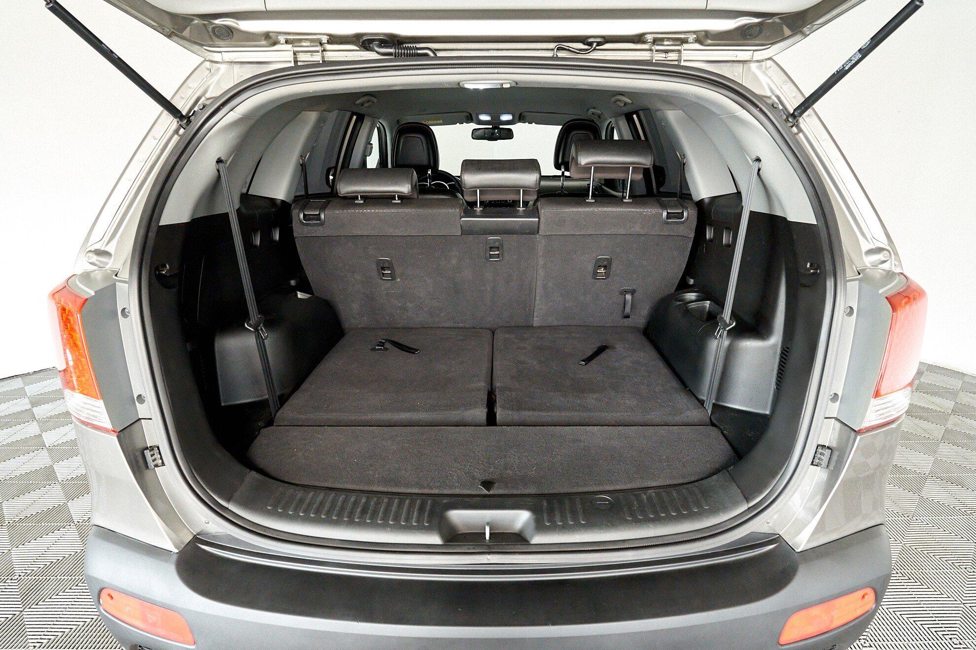 Kia Sorento 2010, серый