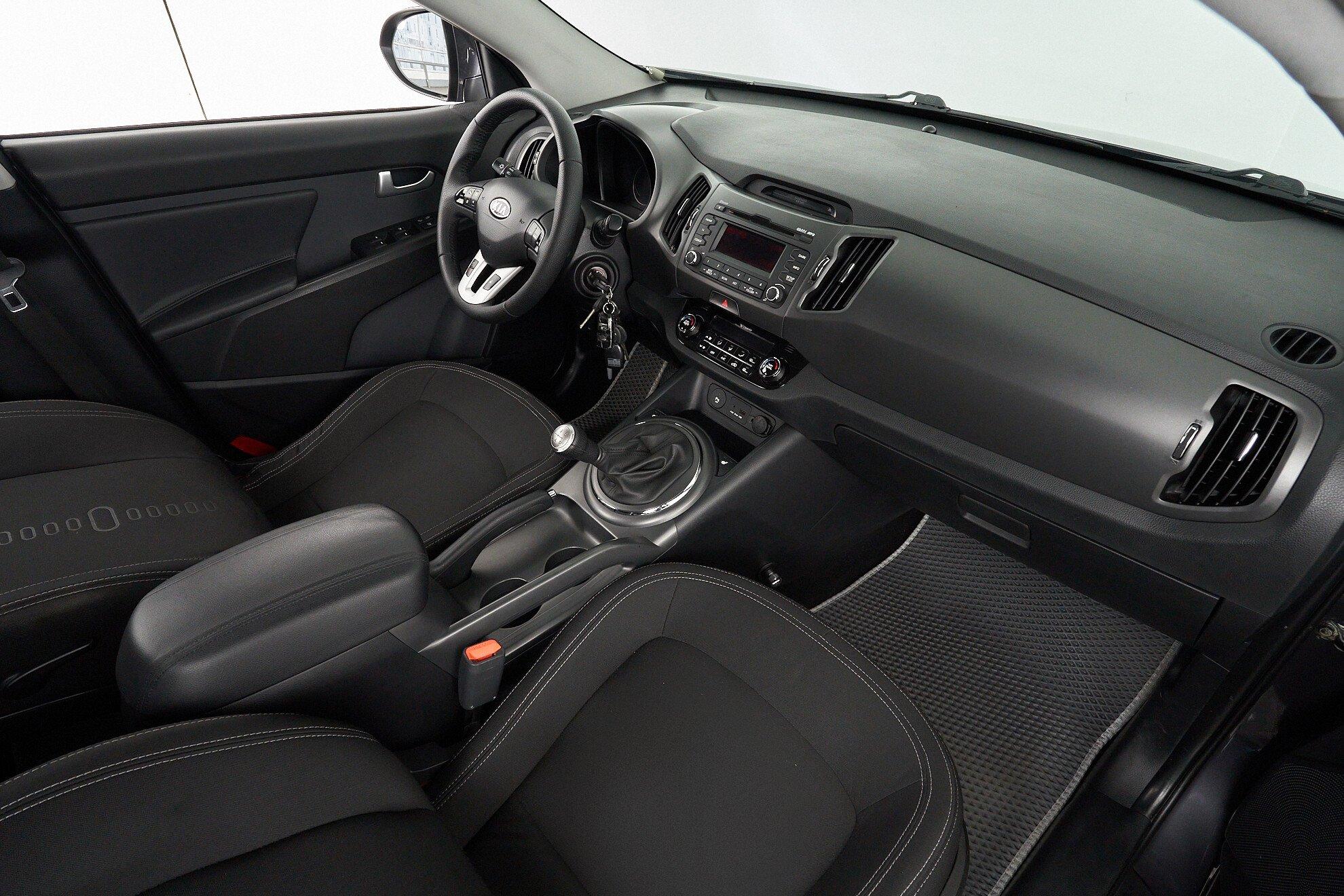 Kia Sportage 2012, серый