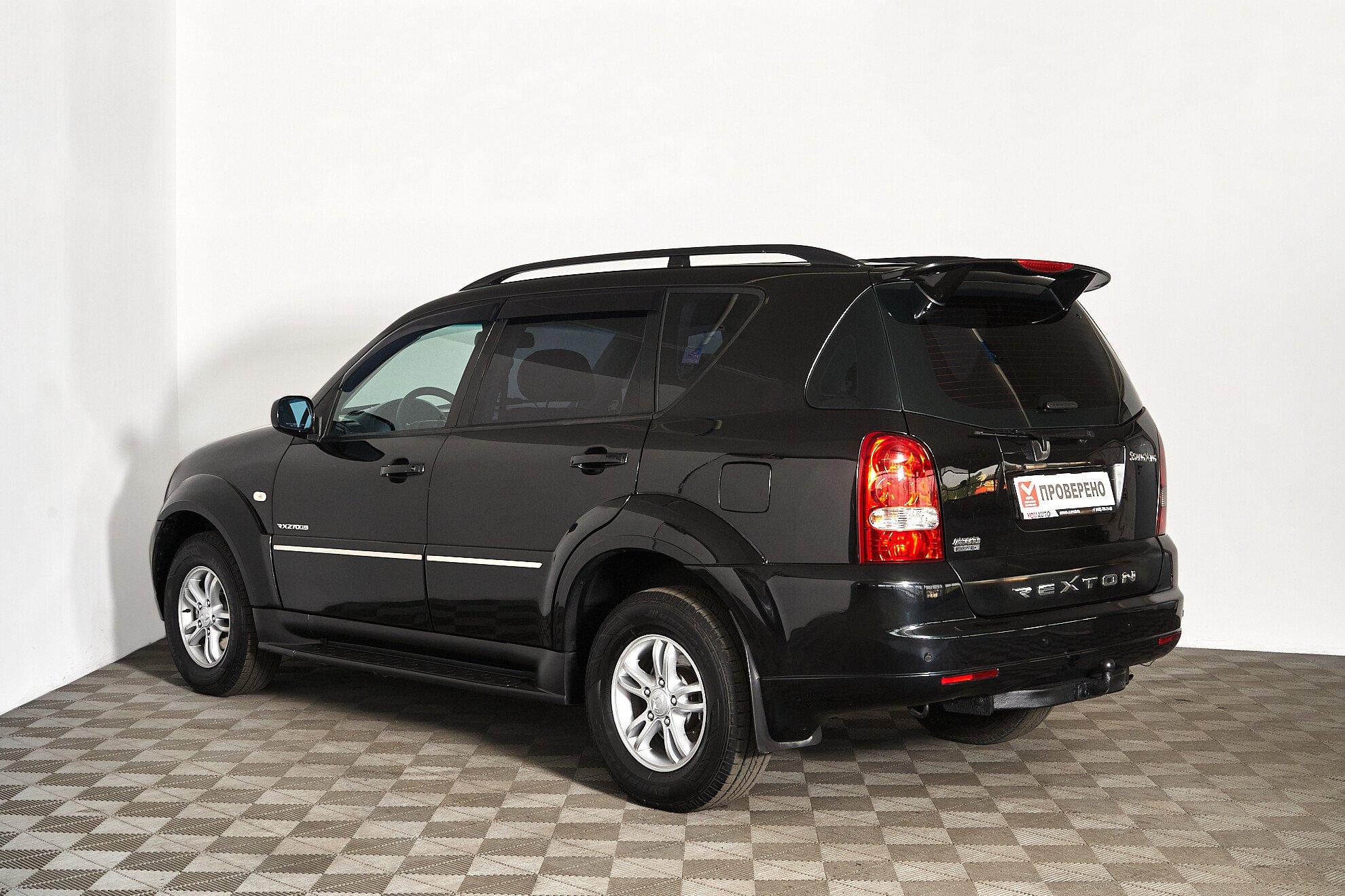 SsangYong Rexton 2011, черный