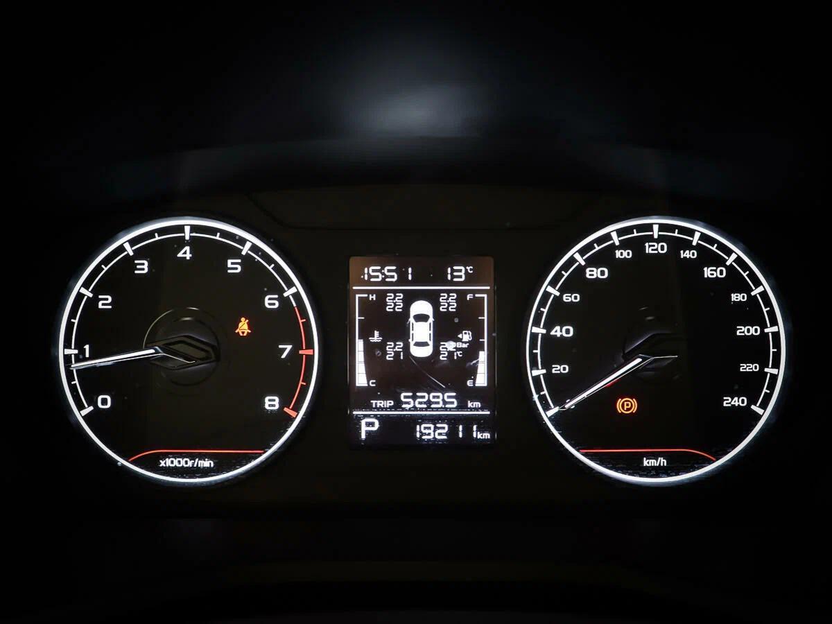 Geely Emgrand 2023, серый
