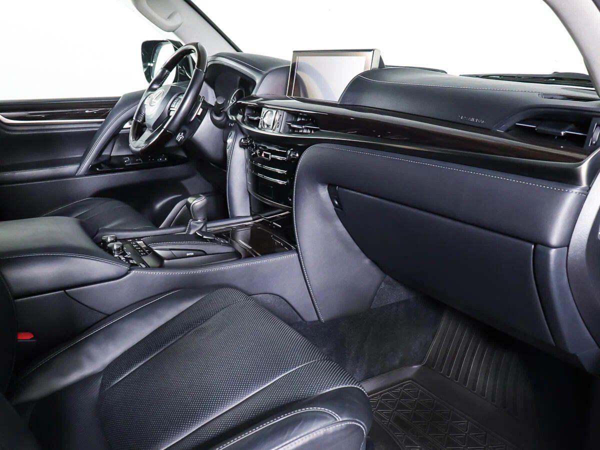 Lexus LX 2021, черный