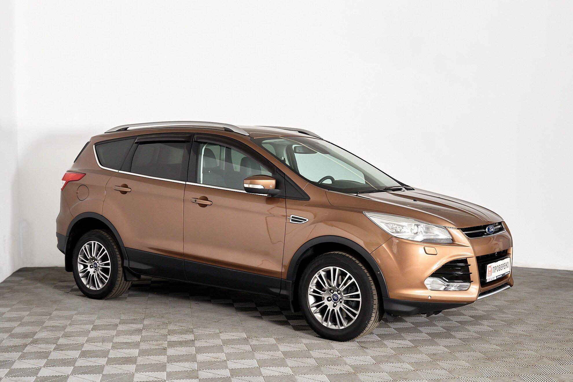 Ford Kuga 2013, коричневый