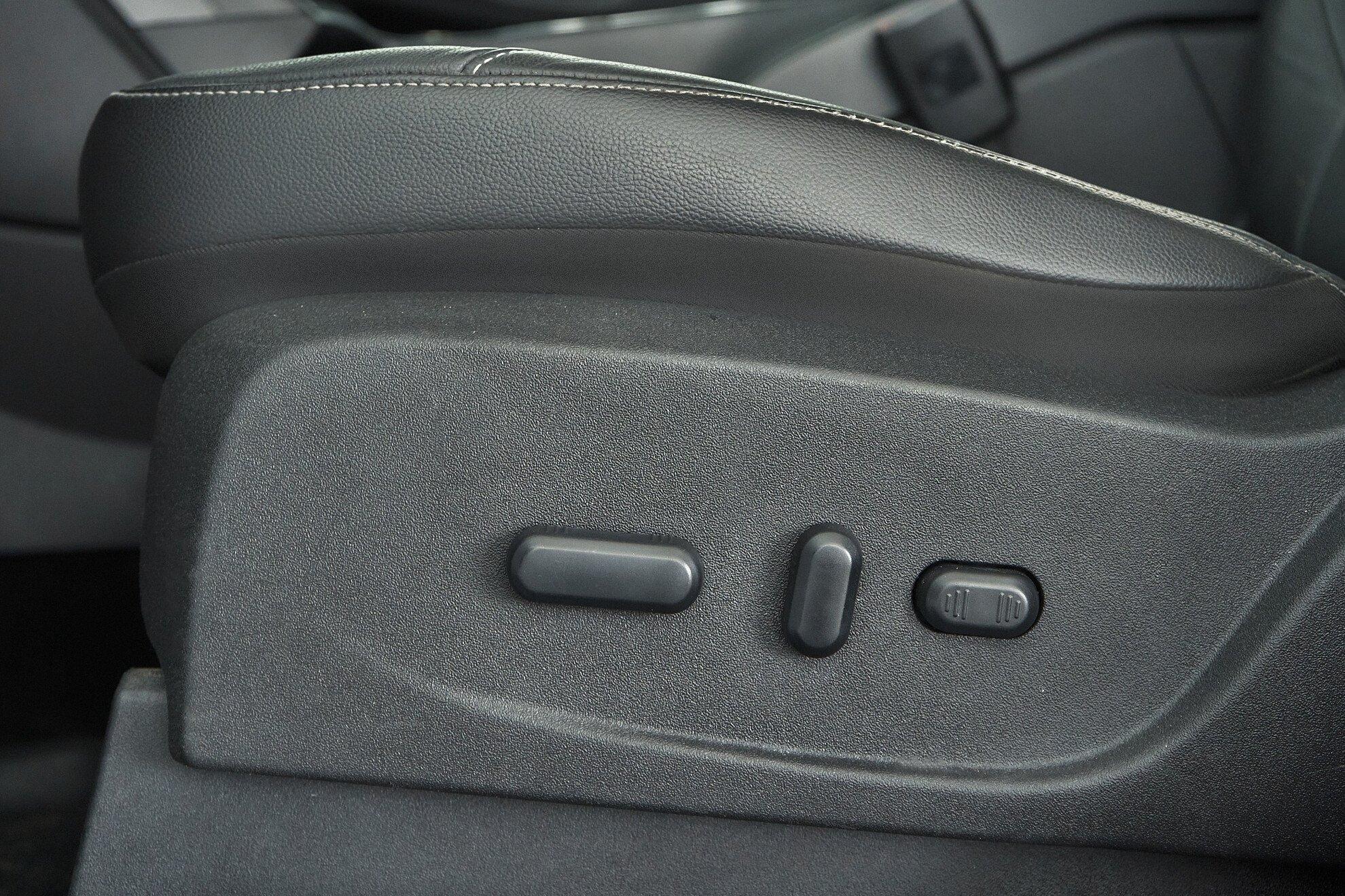 Ford Kuga 2014, белый