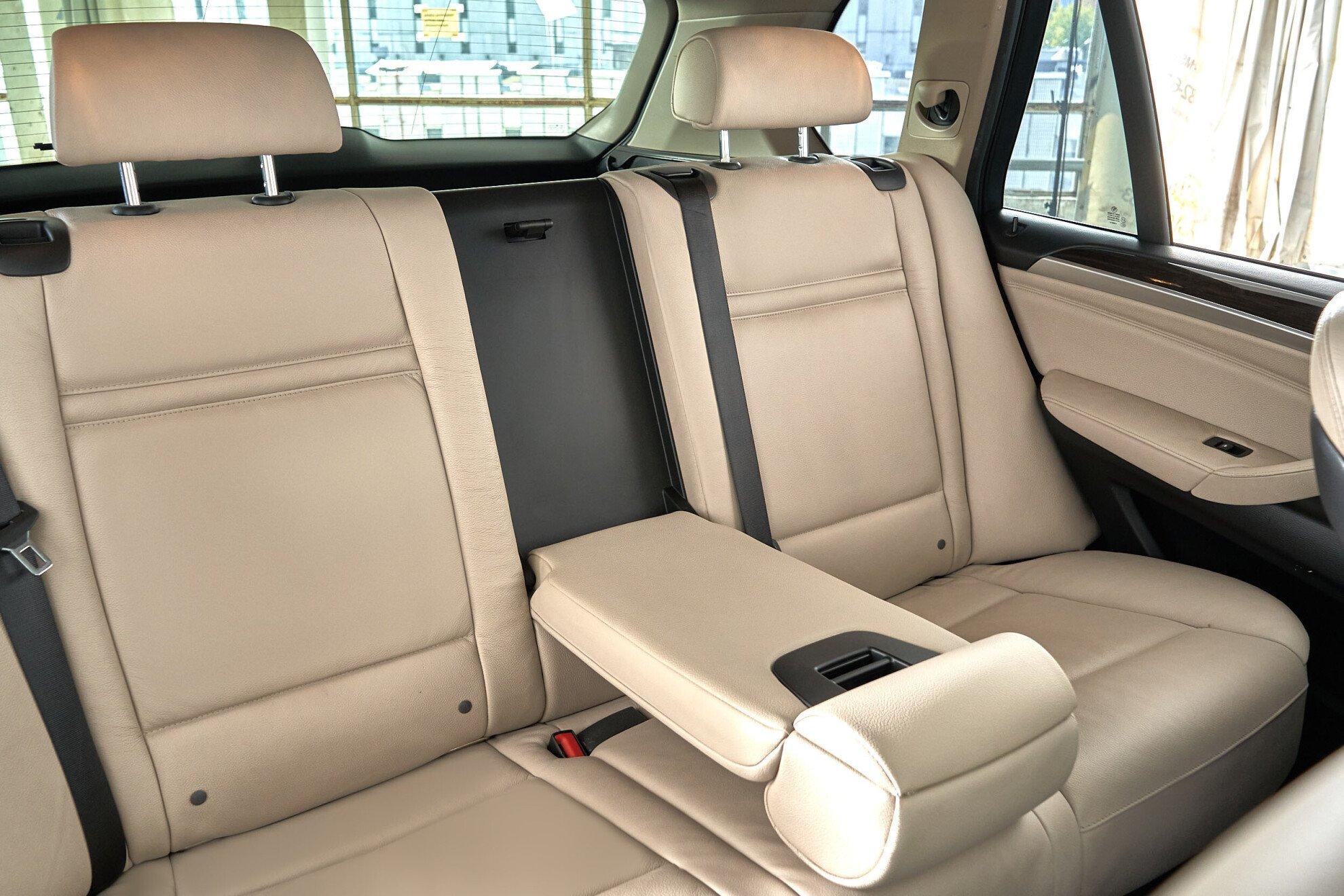 BMW X5 2013, коричневый
