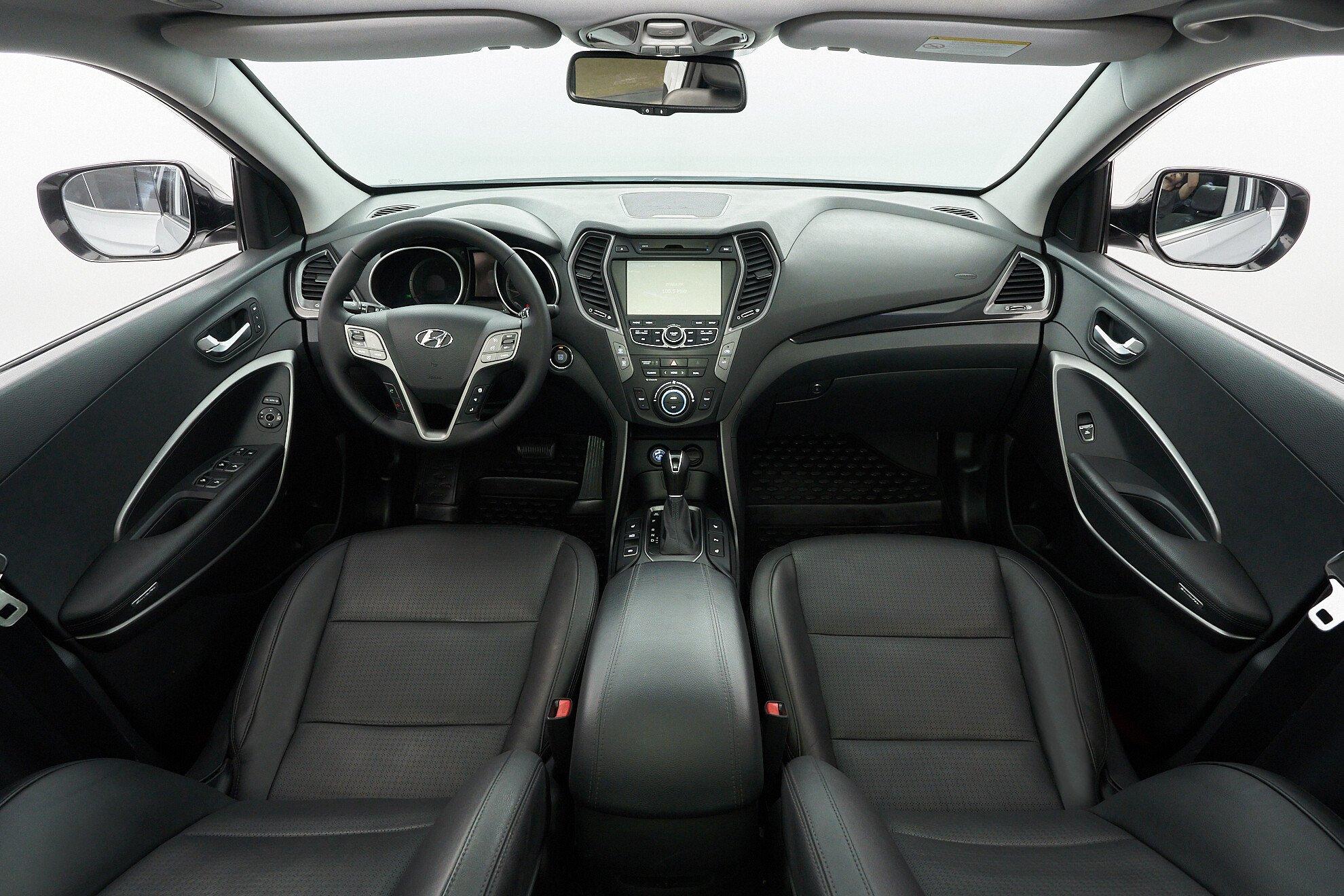 Hyundai Santa Fe 2014, серебряный