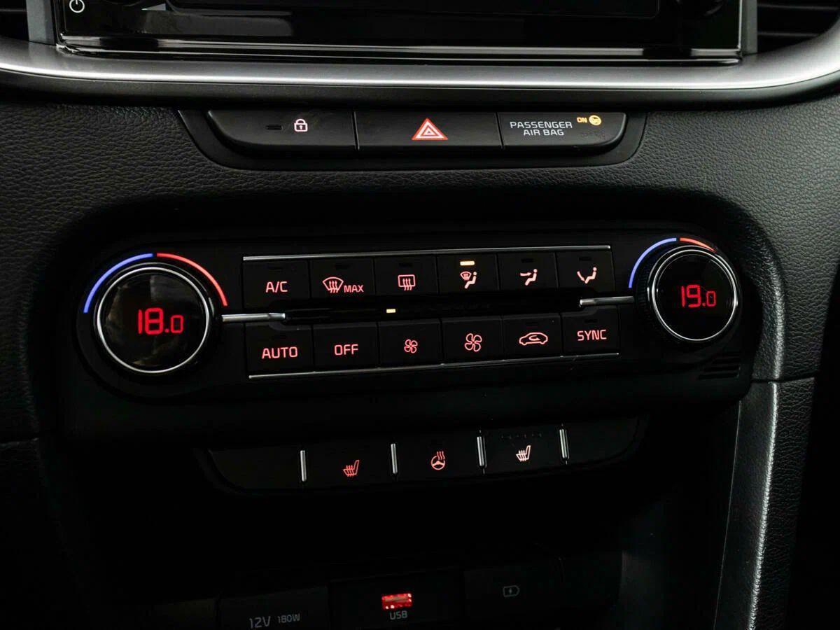 Kia XCeed 2020, красный
