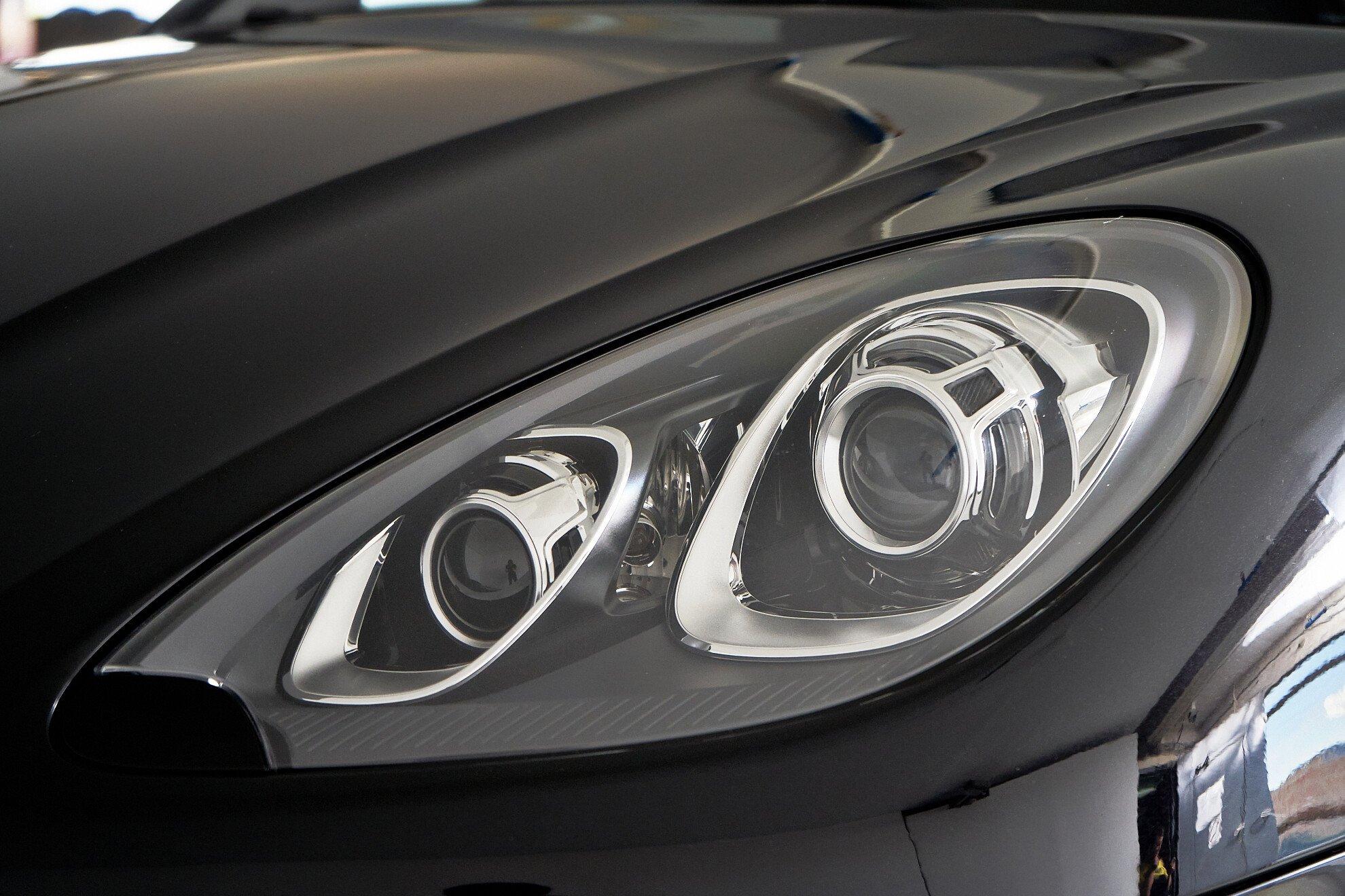 Porsche Macan 2014, черный