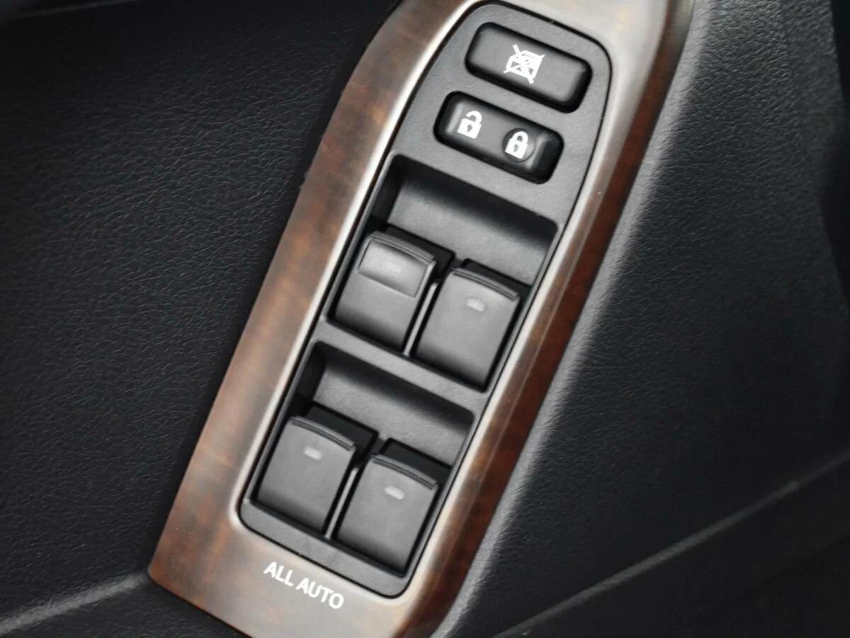 Toyota Land Cruiser Prado 2017, черный