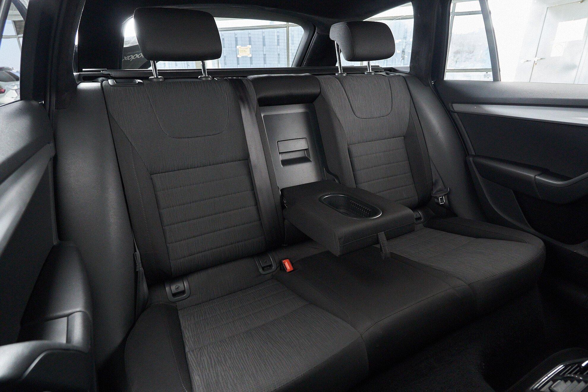 Skoda Octavia 2014, черный