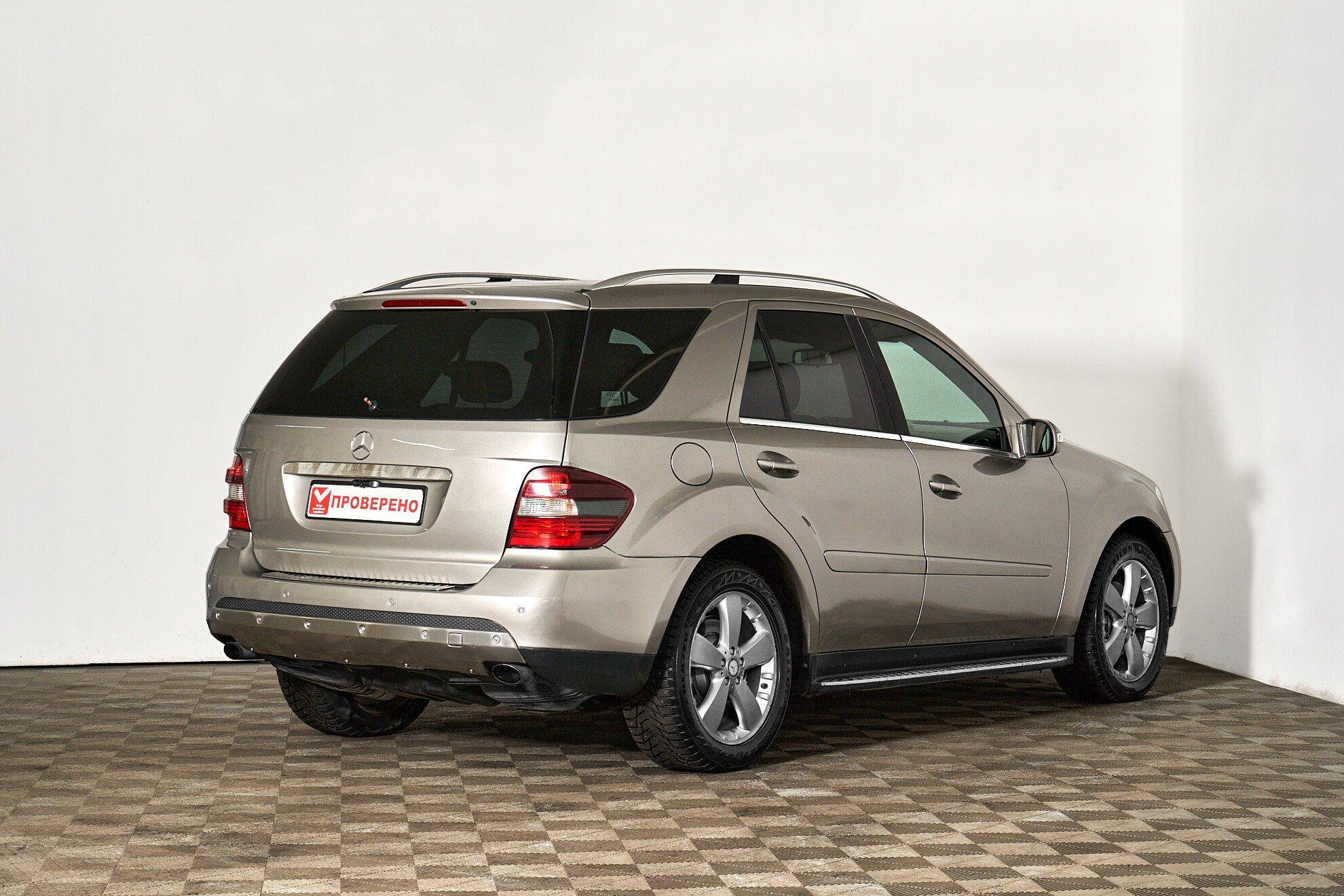 Mercedes-Benz M-Класс 2007, серебряный