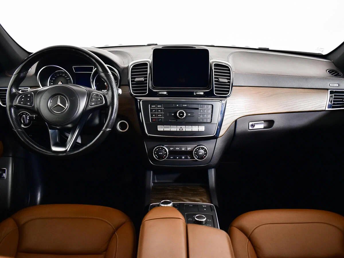 Mercedes-Benz GLS 2018, черный