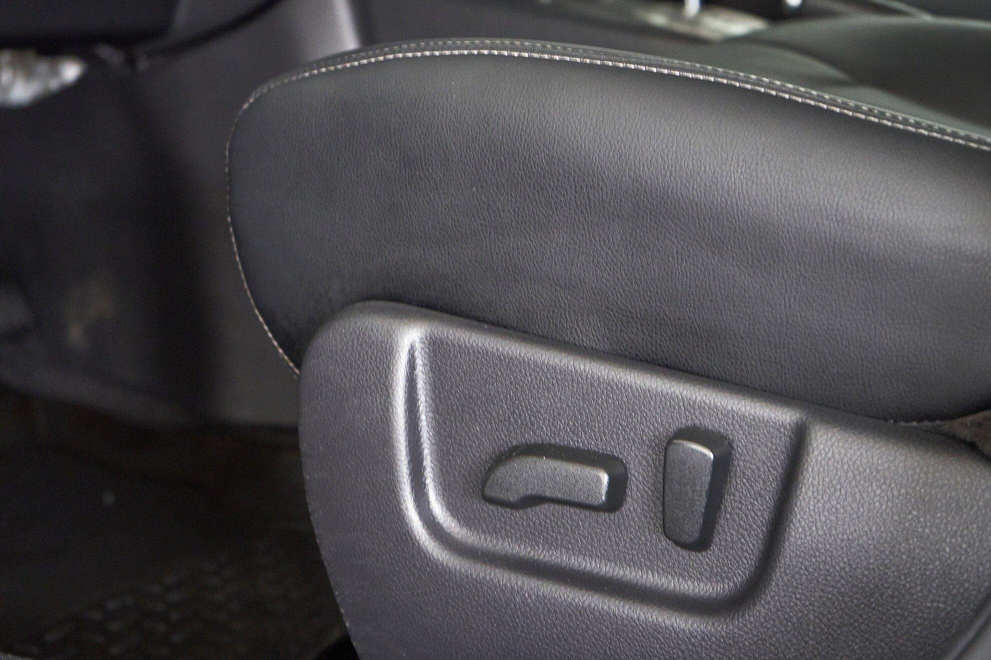 Nissan X-Trail 2013, черный