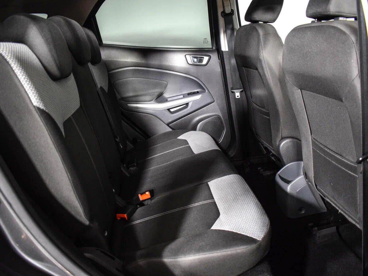 Ford EcoSport 2018, серый