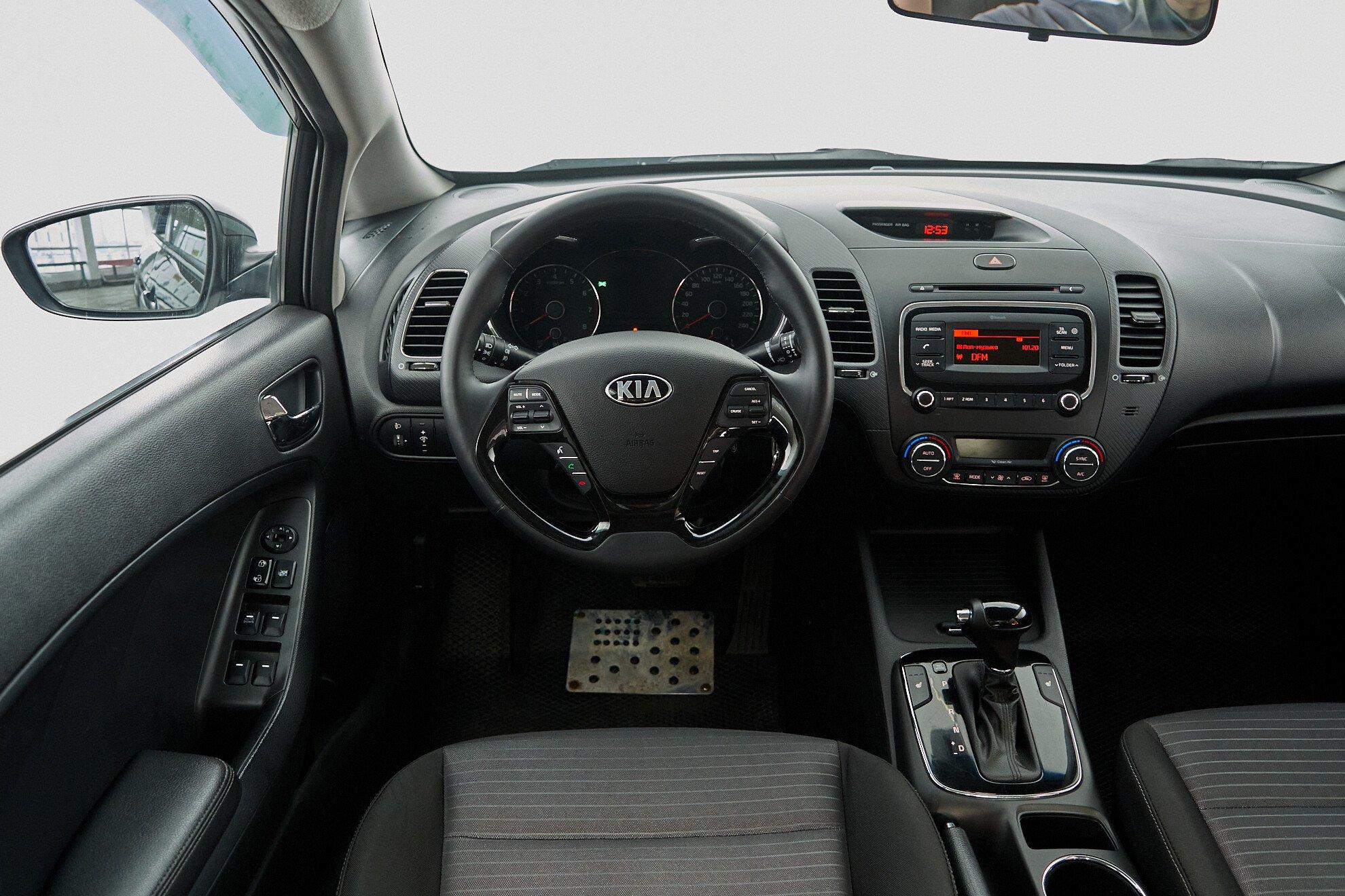 Kia Cerato 2017, черный