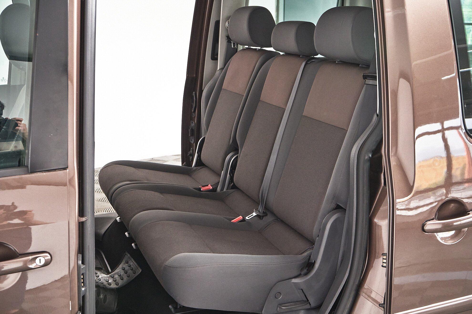 Volkswagen Caddy 2011, коричневый