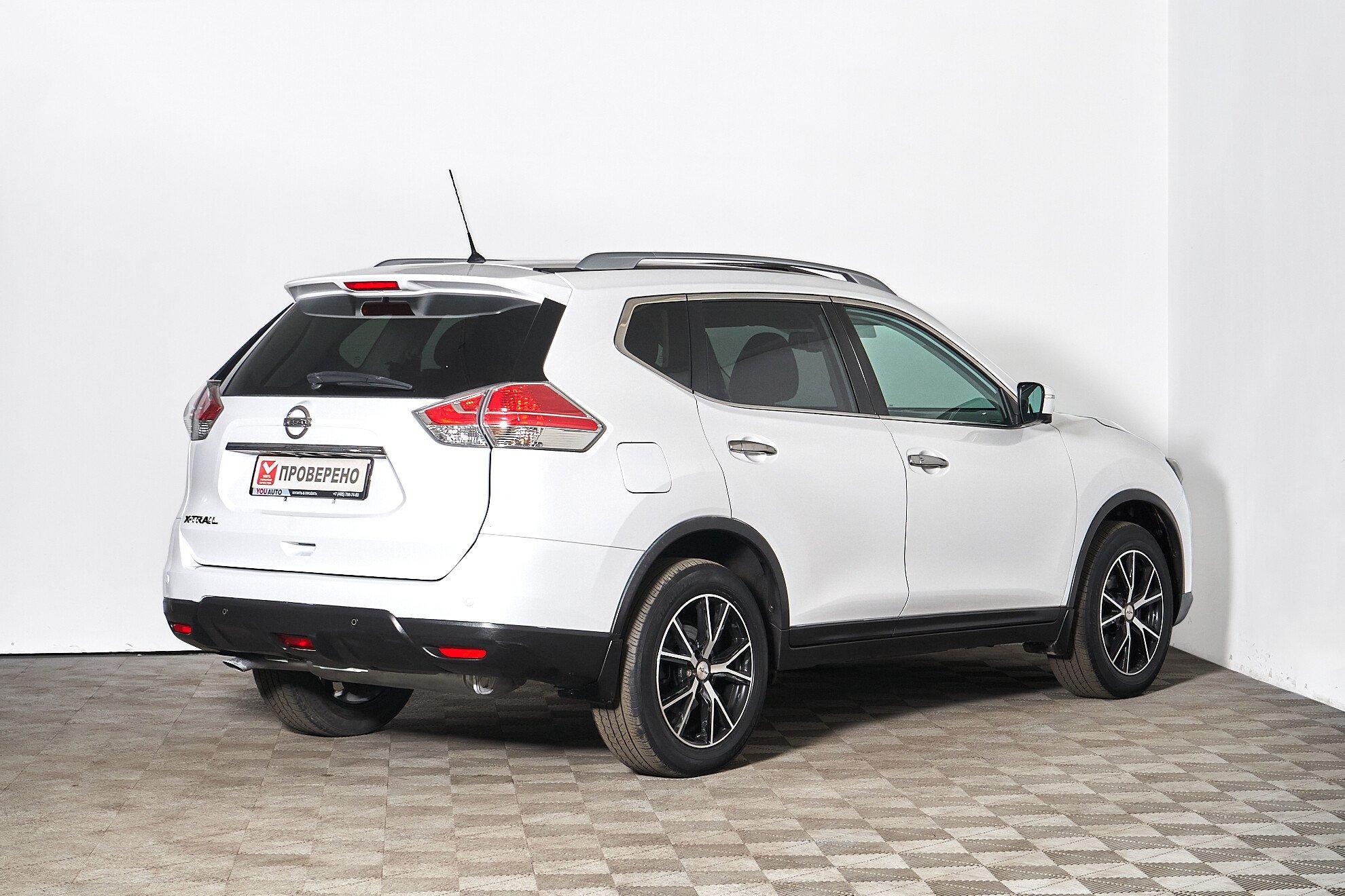 Nissan X-Trail 2015, белый