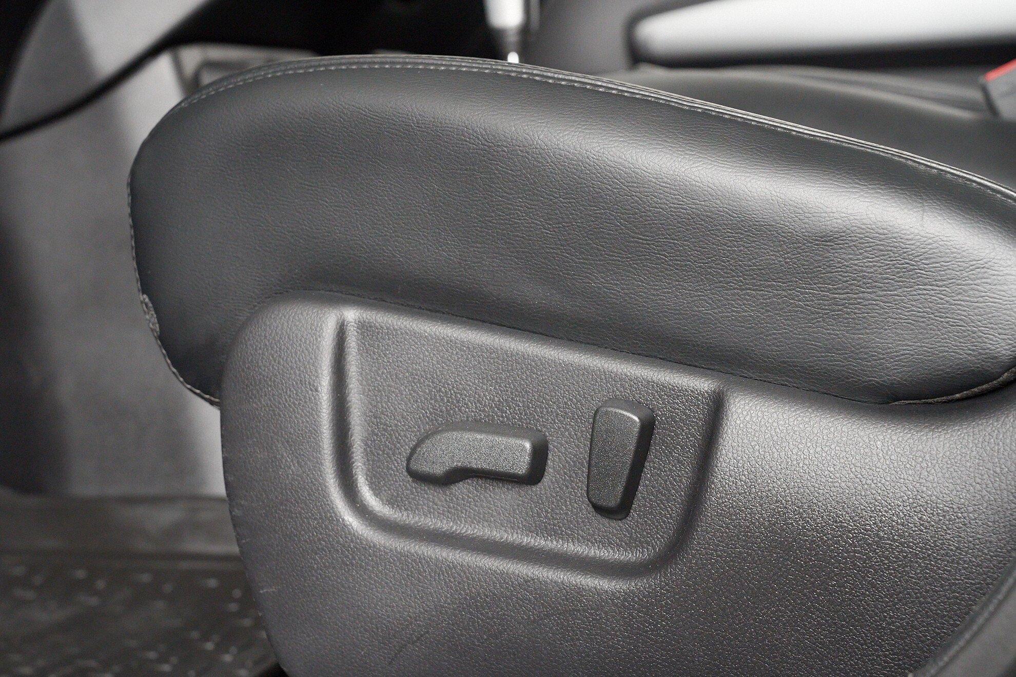 Nissan X-Trail 2013, черный