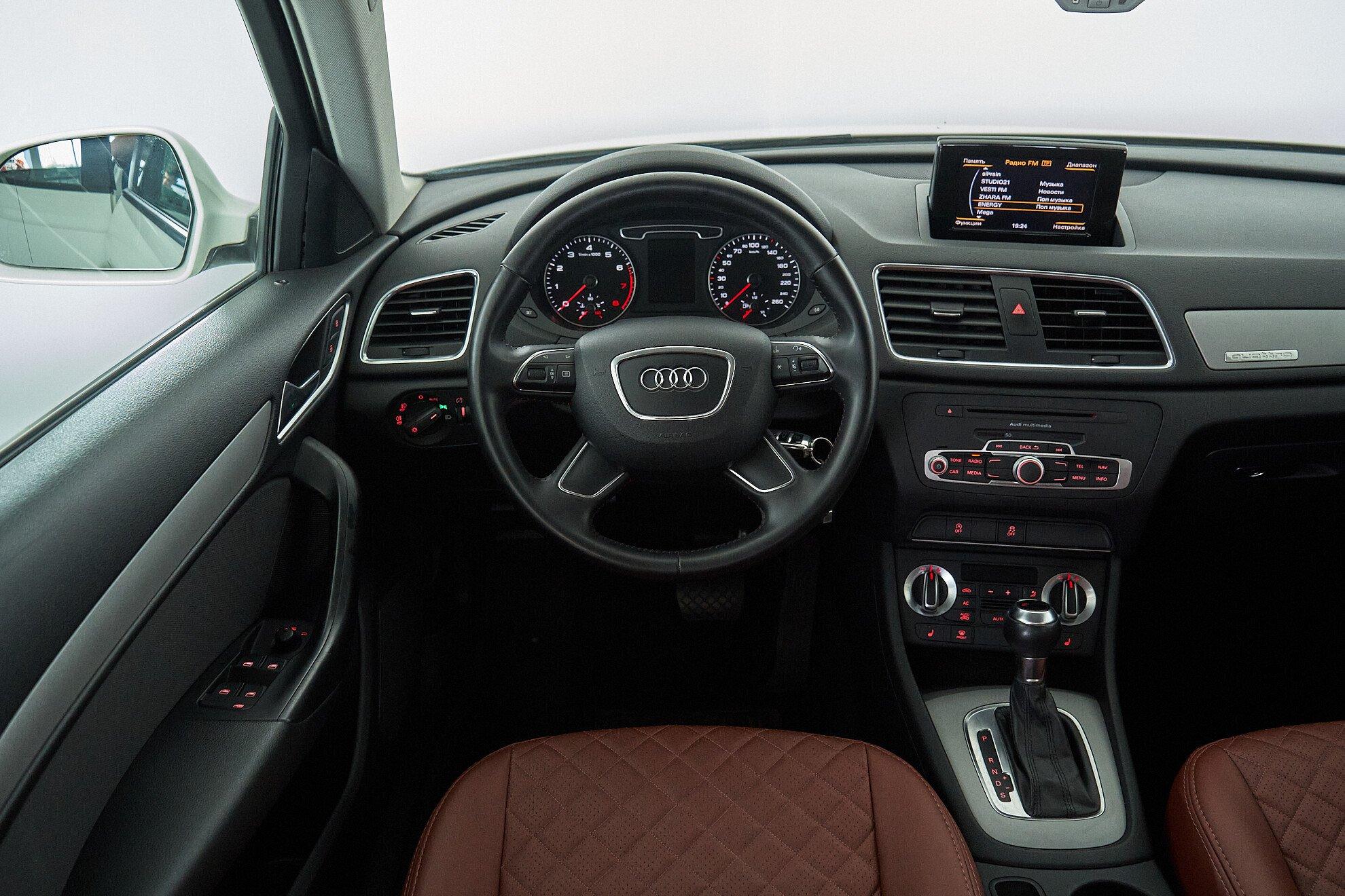 Audi Q3 2014, белый