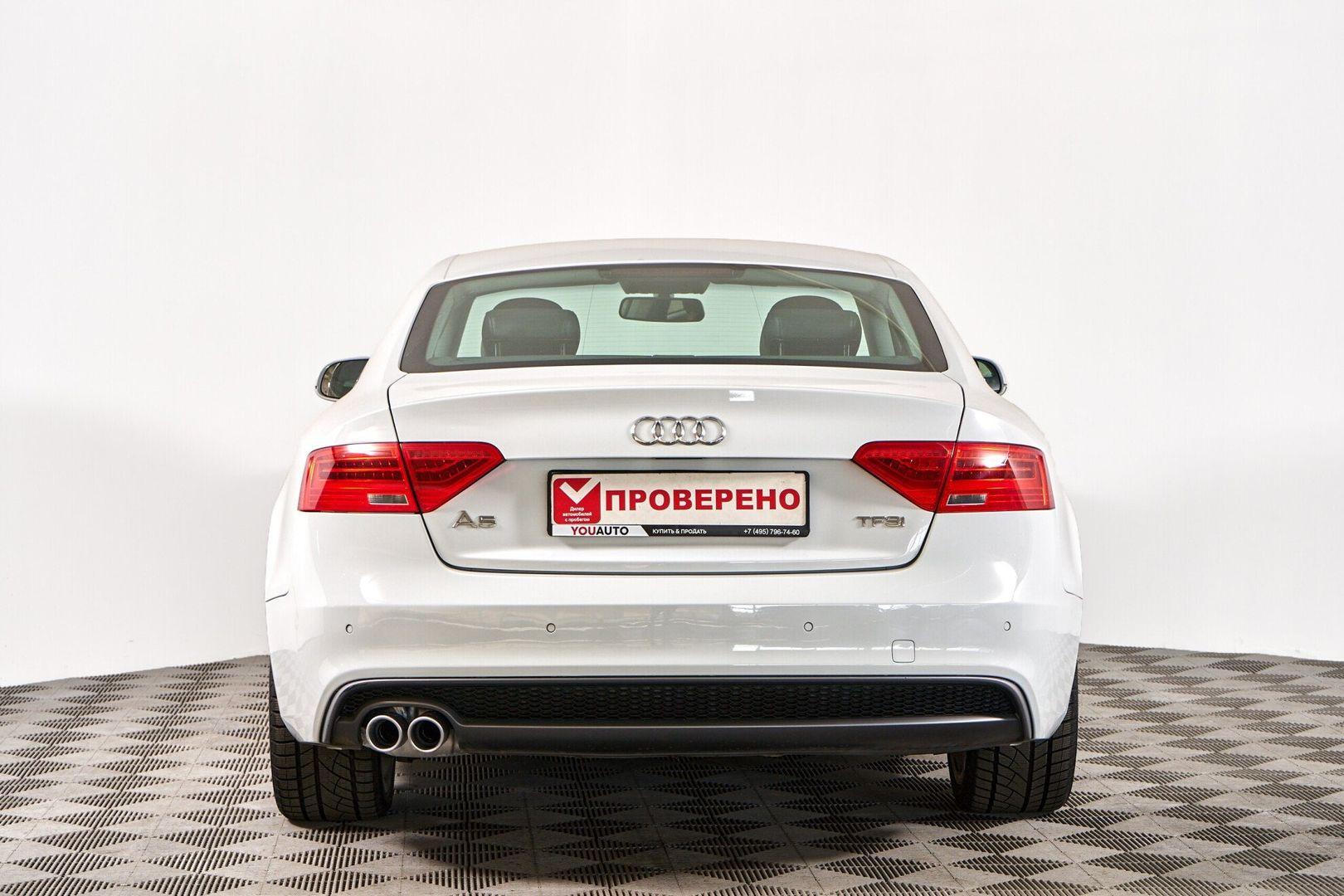 Audi A5 2013, белый