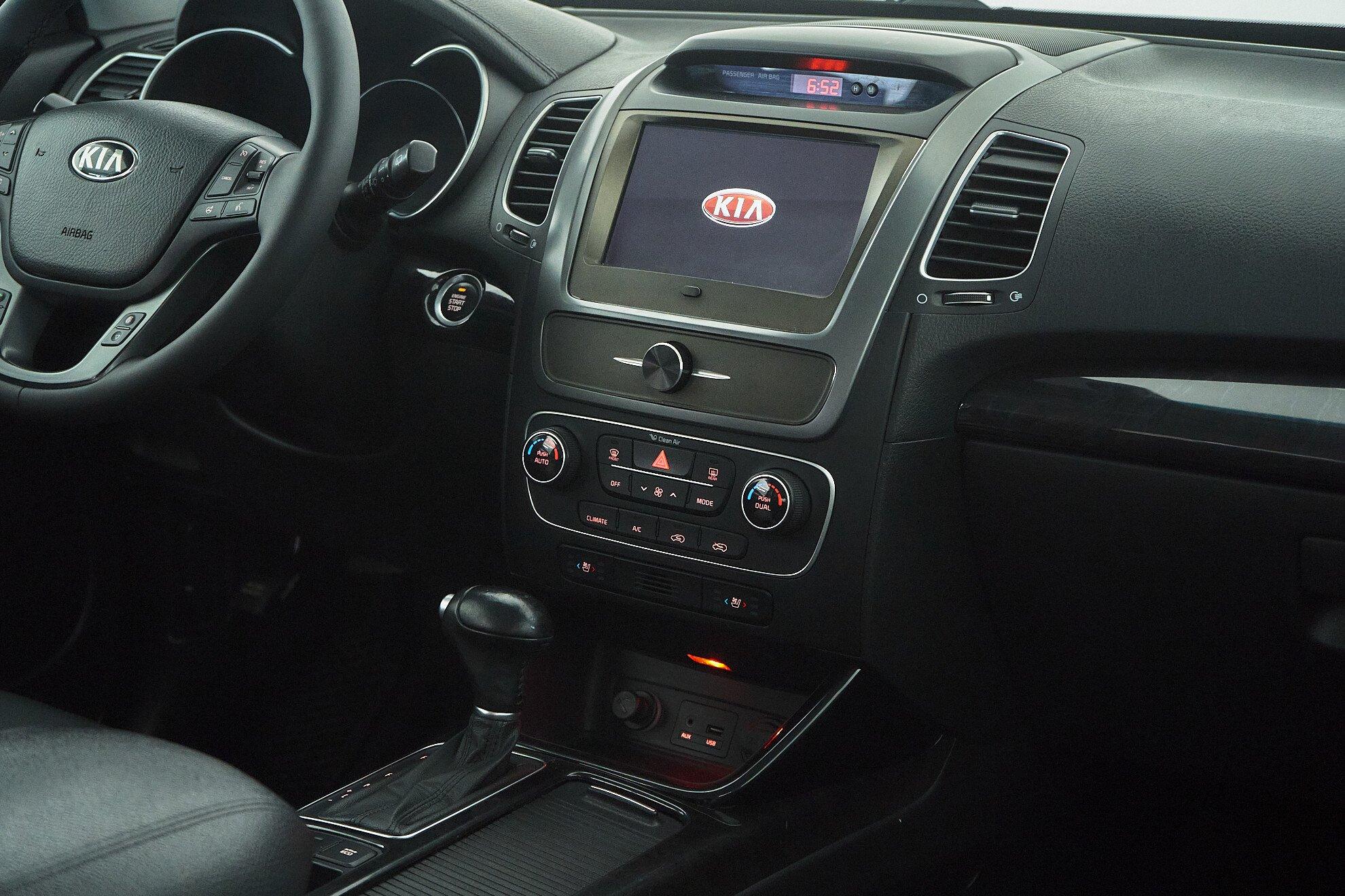 Kia Sorento 2020, белый