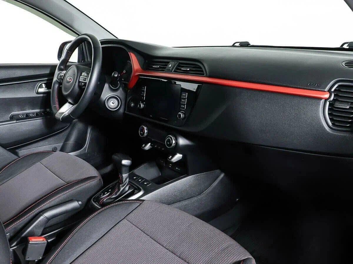 Kia Rio 2021, черный