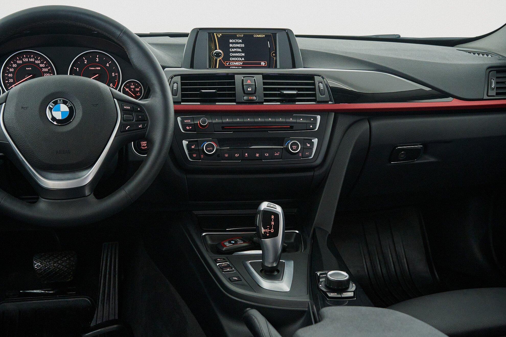 BMW 3 серии 2013, синий