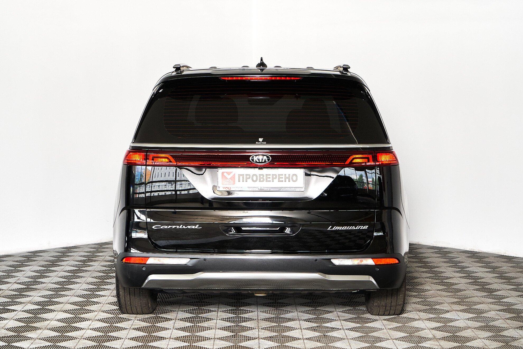 Kia Carnival 2022, черный